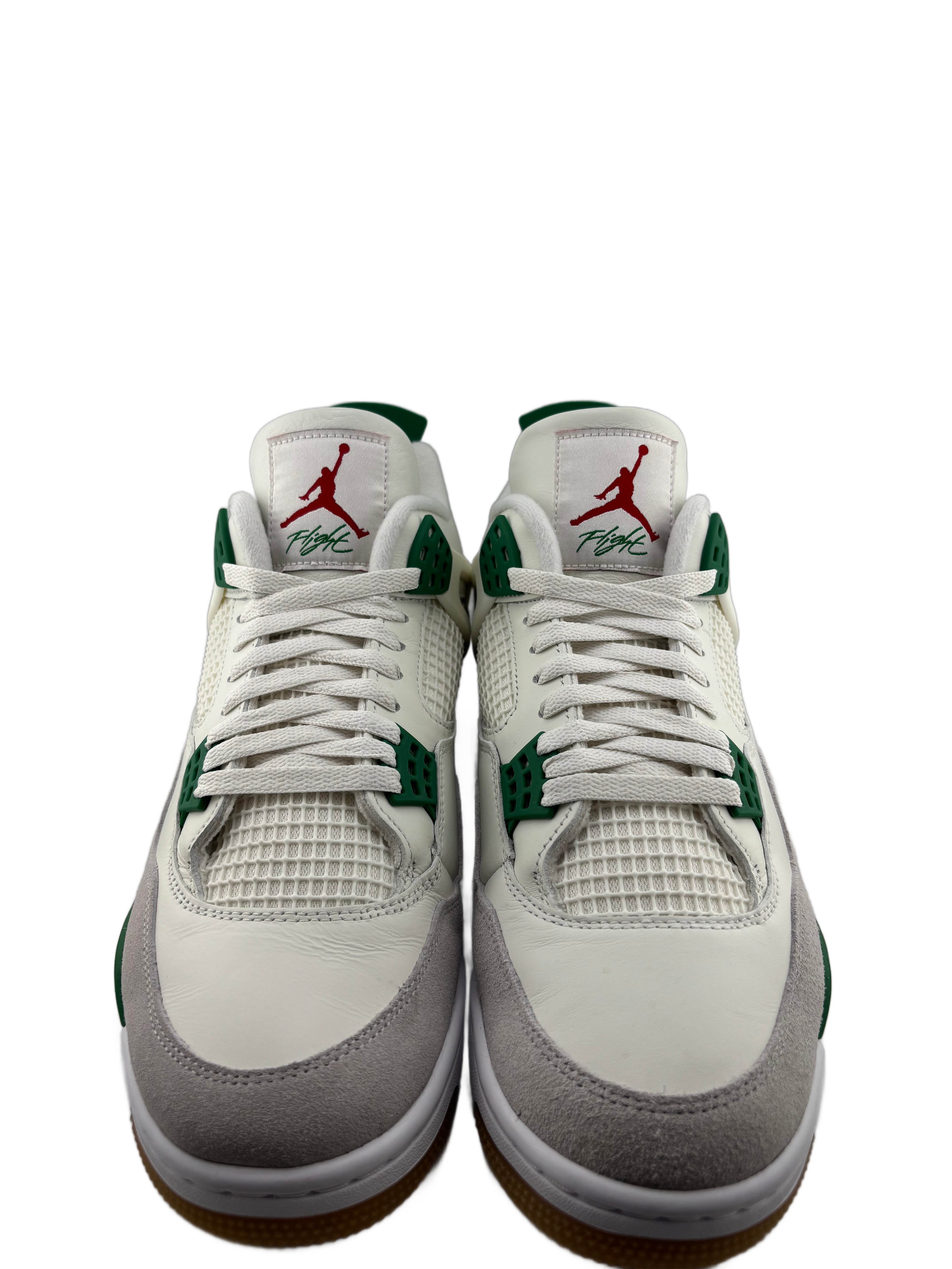 Jordan 4 Retro SB Pine Green