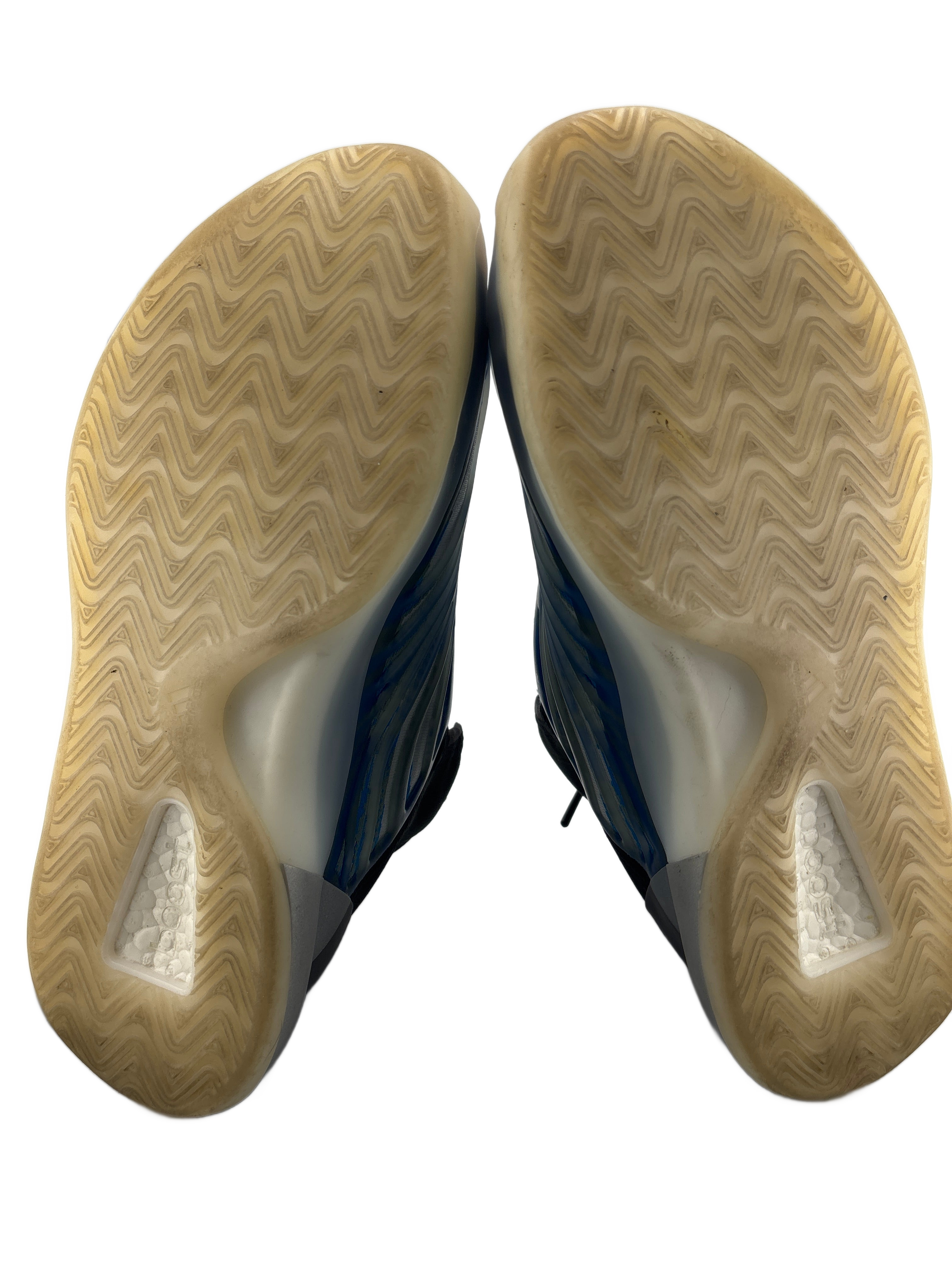 adidas Yeezy QNTM Frozen Blue