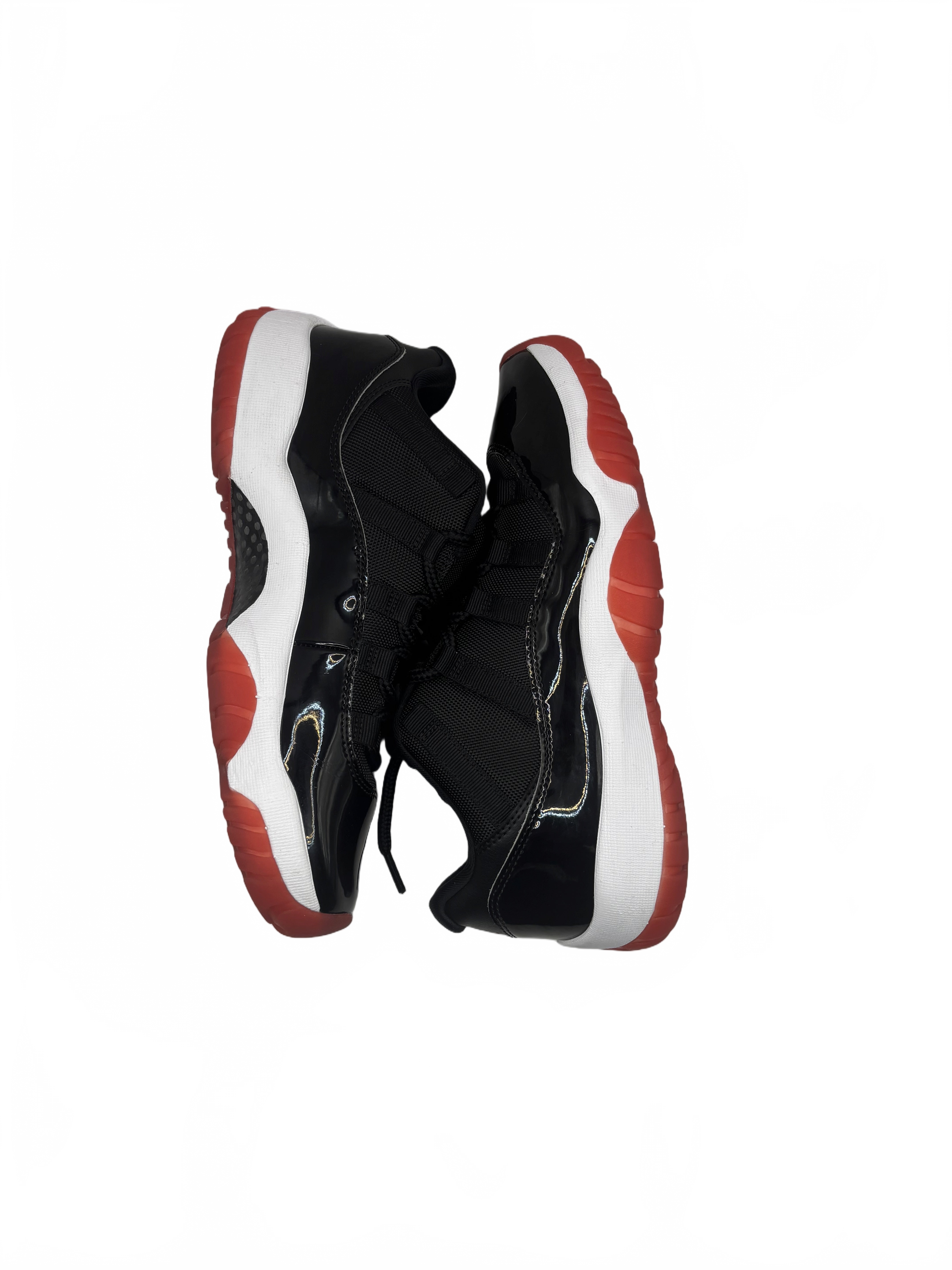 Jordan 11 Retro Low Bred (2025)