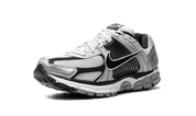 Nike Zoom Vomero 5 Metallic Silver Black
