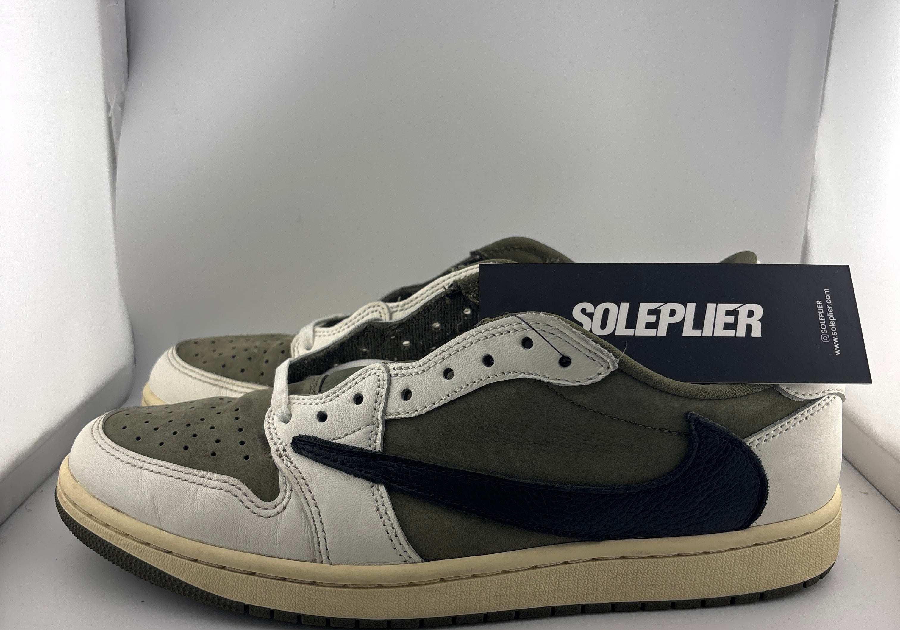 Jordan 1 Retro Low OG SP Travis Scott Medium Olive