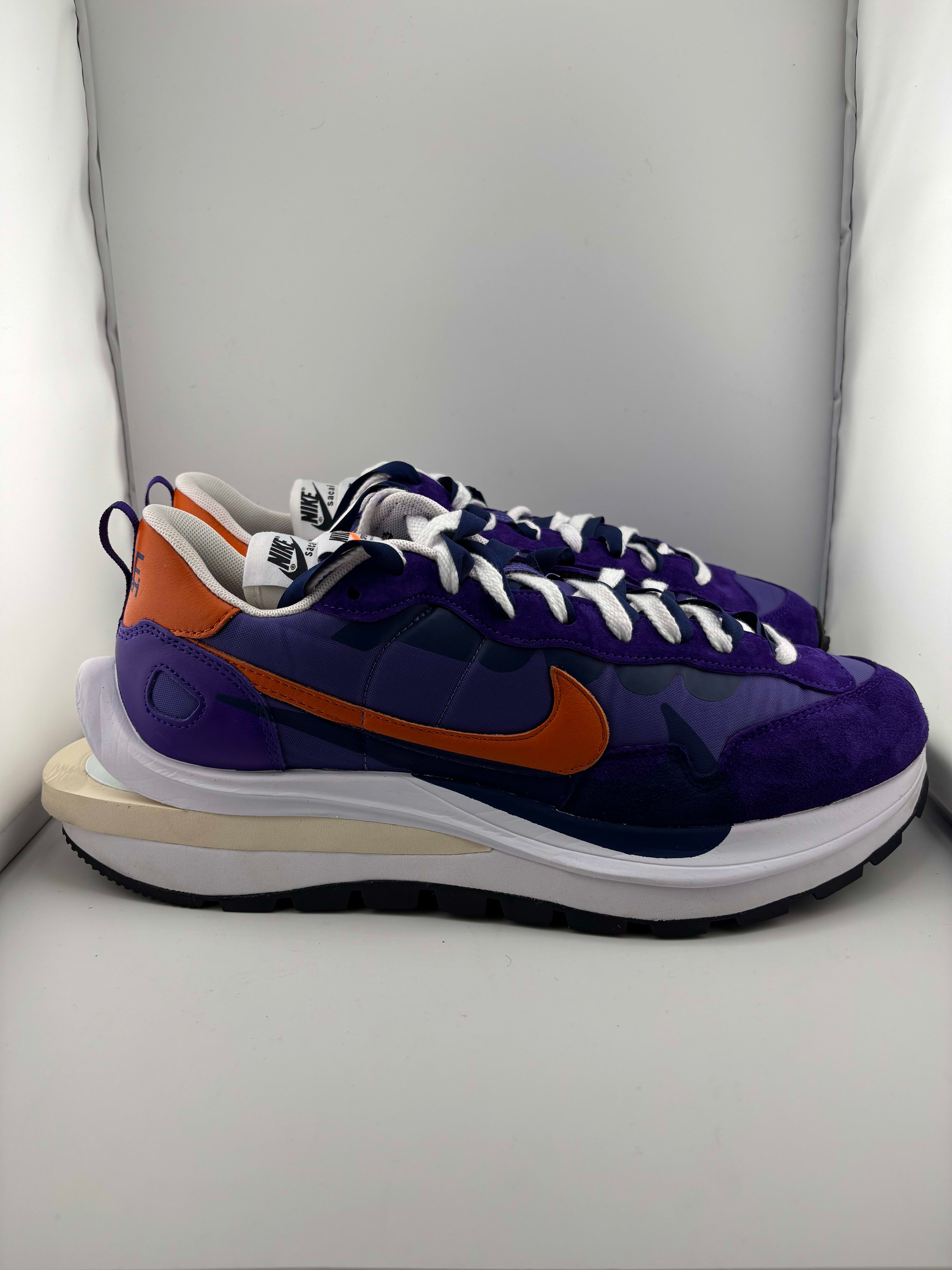 Nike Vaporwaffle sacai Dark Iris