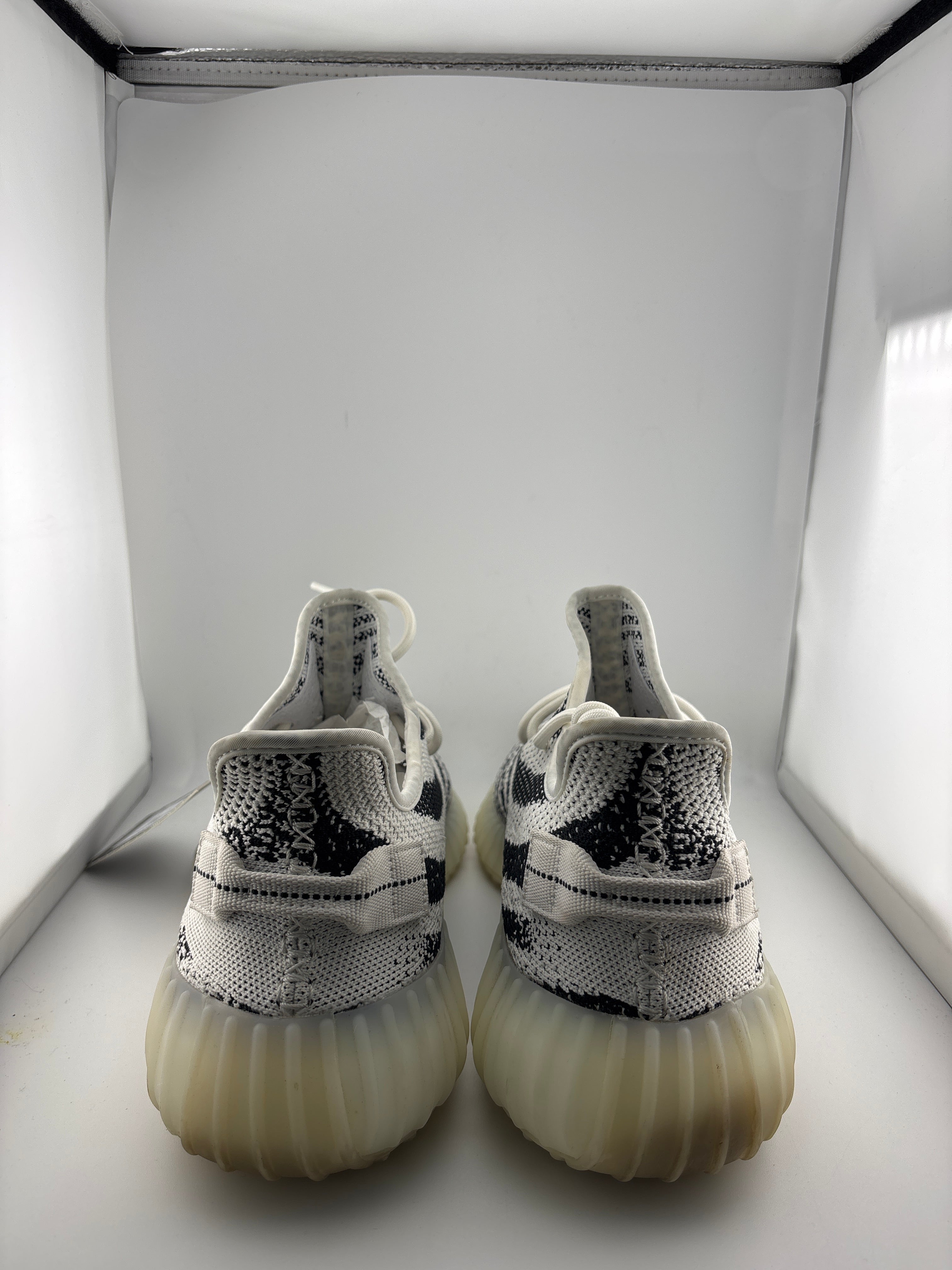 adidas Yeezy Boost 350 V2 Zebra (2017/2022)