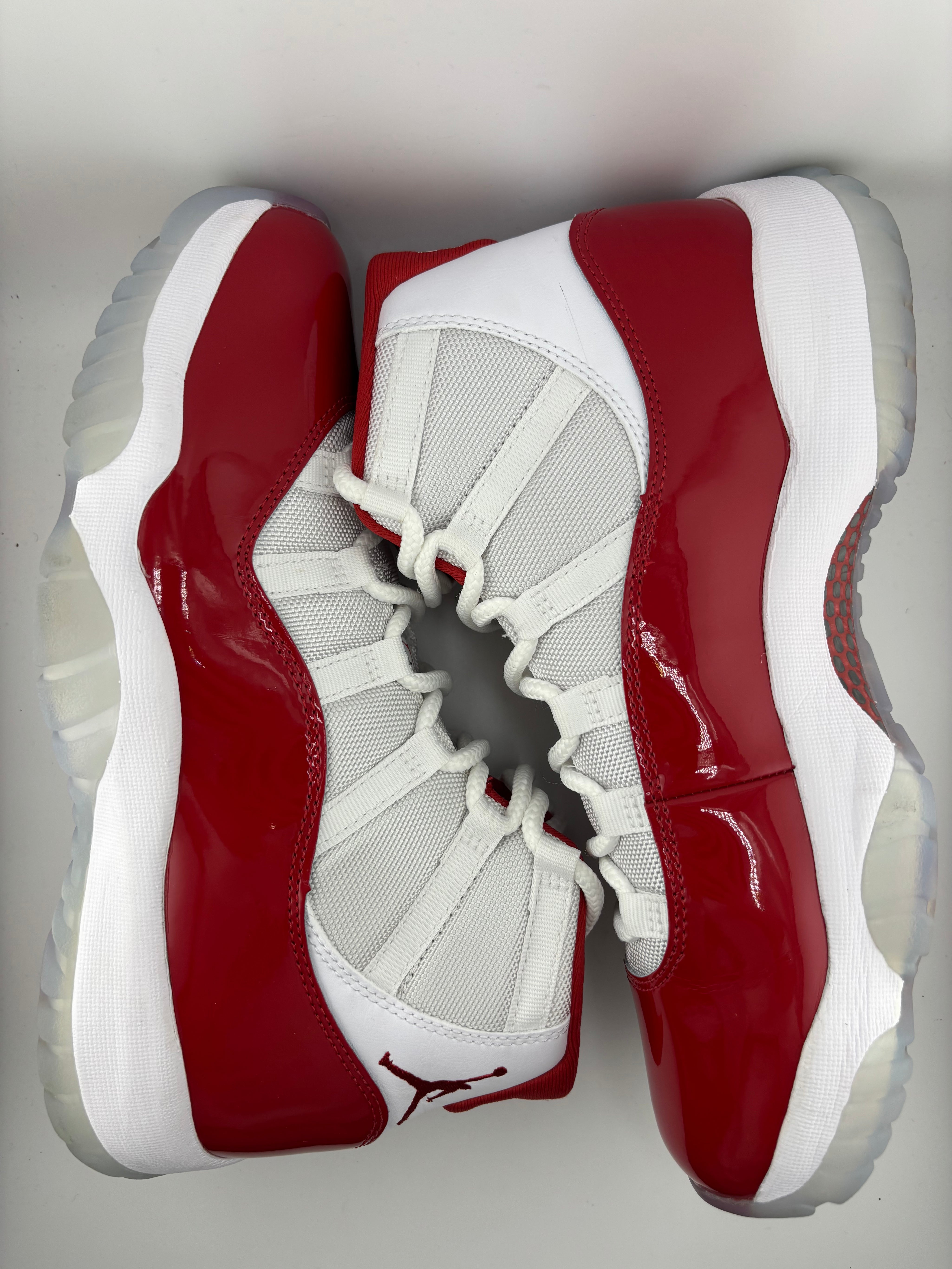Jordan 11 Retro Cherry (2022)