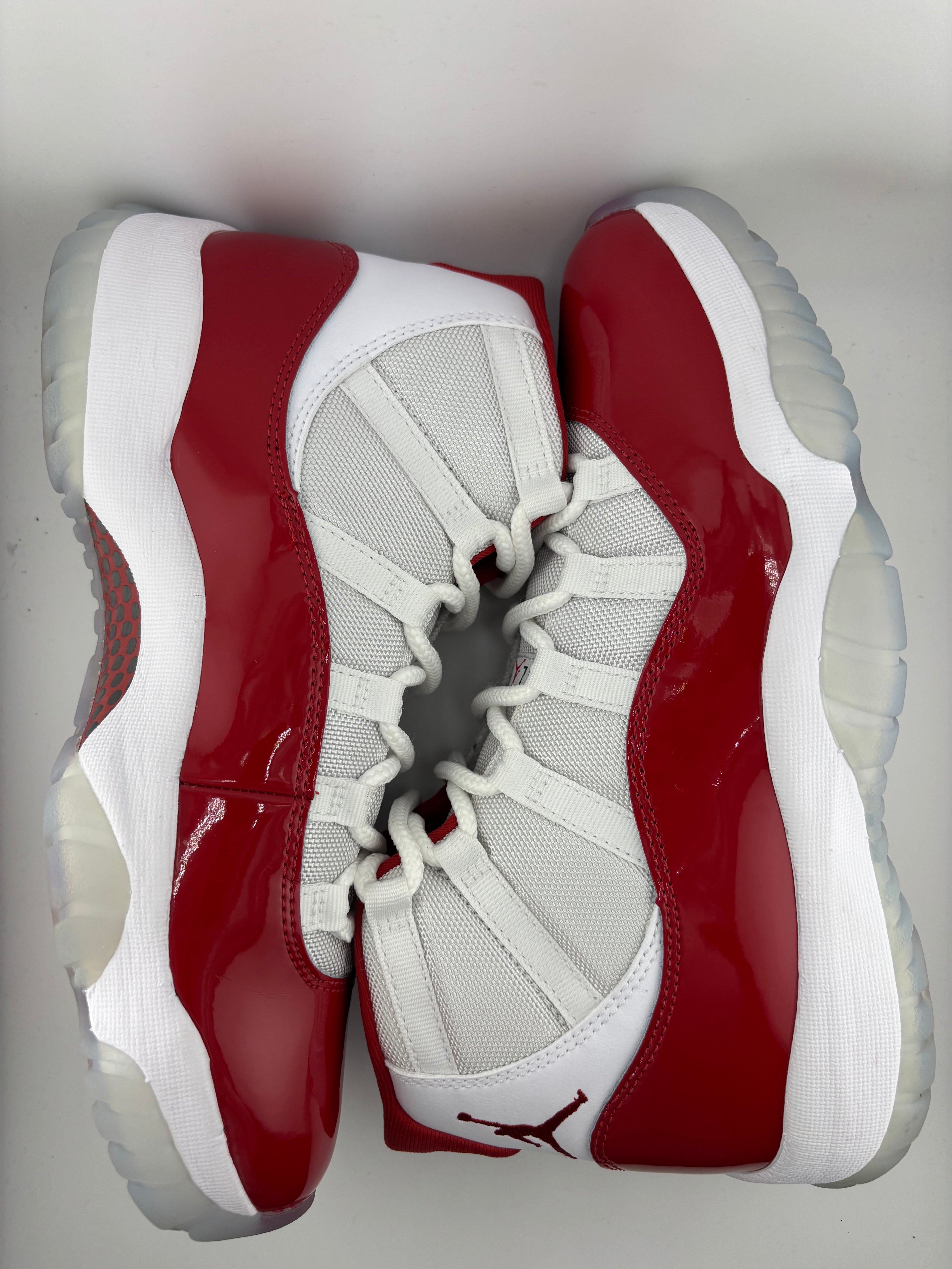 Jordan 11 Retro Cherry (2022)