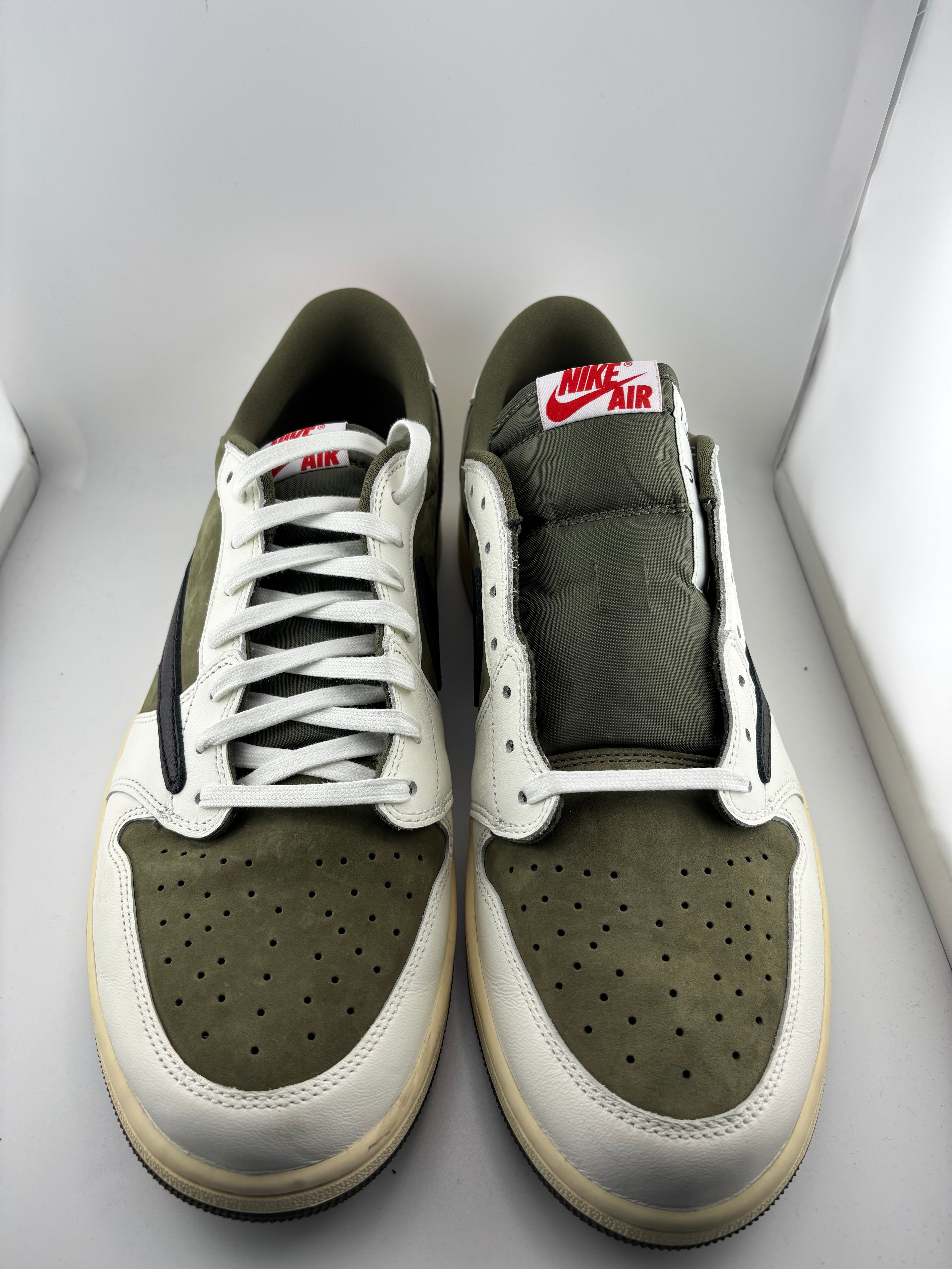 Jordan 1 Retro Low OG SP Travis Scott Medium Olive