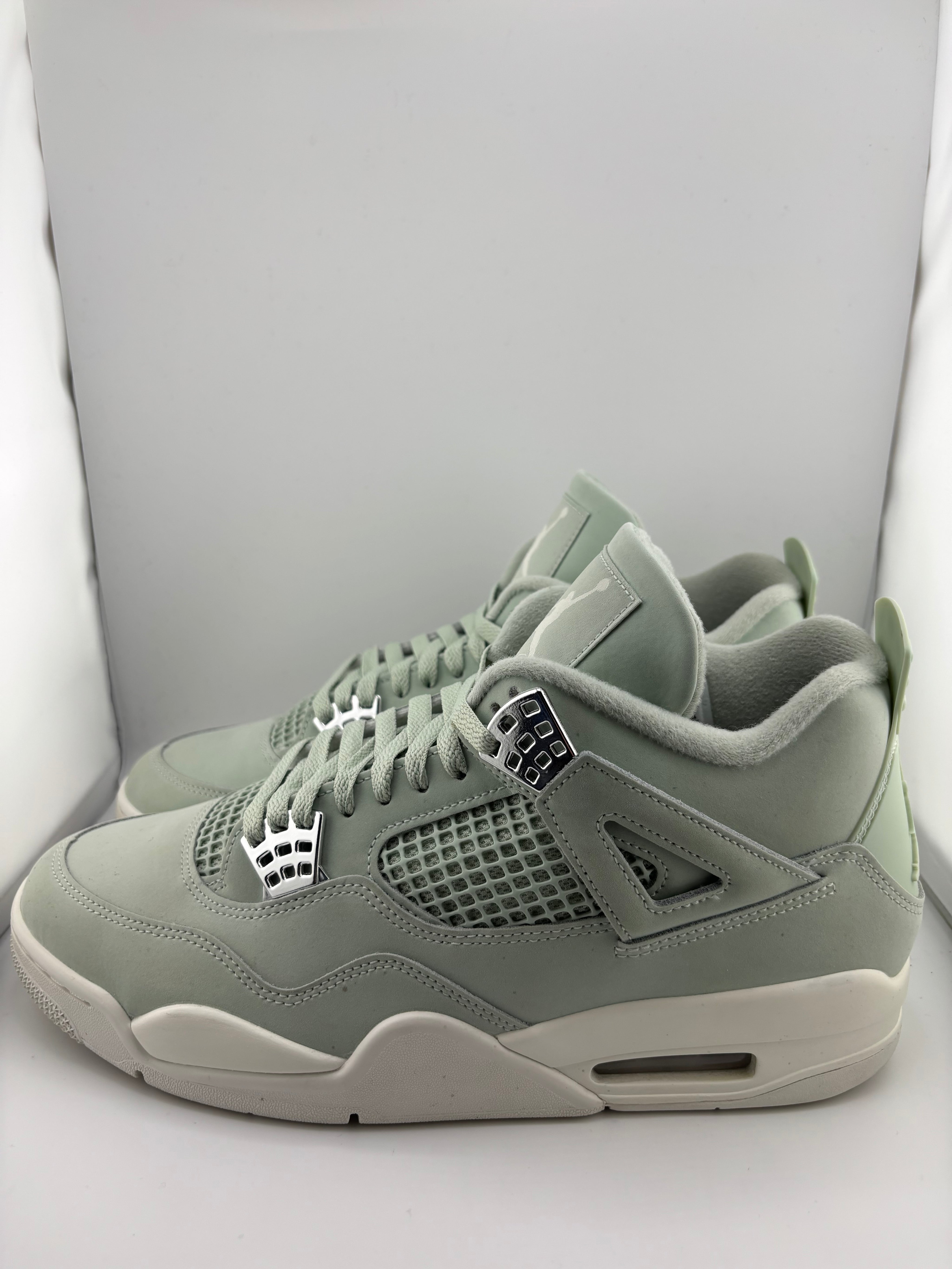Jordan 4 Retro Abundance Seafoam Sail (Women's)