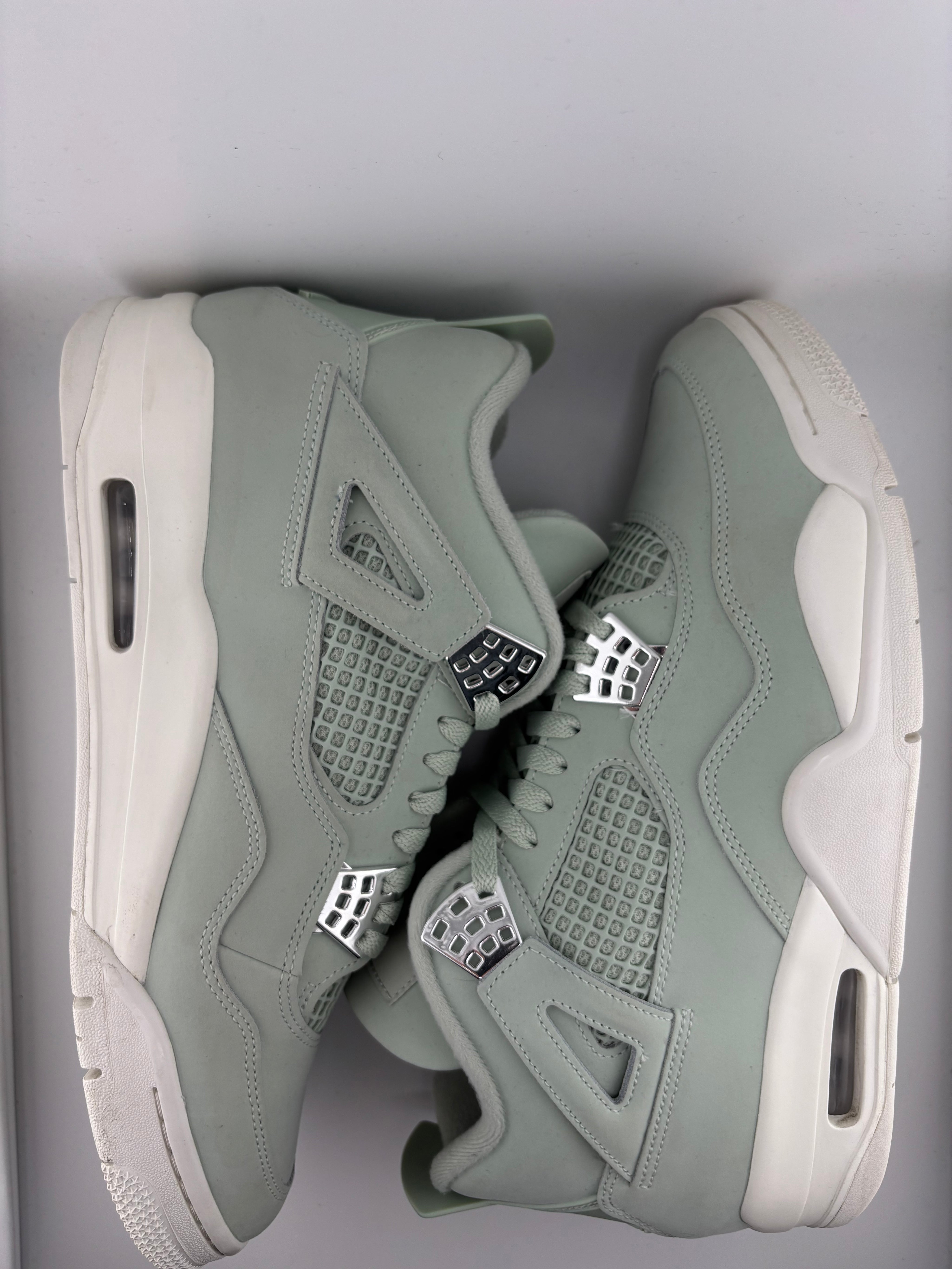 Jordan 4 Retro Abundance Seafoam Sail (Women's)
