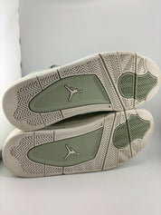 Jordan 4 Retro Abundance Seafoam Sail (Women's)