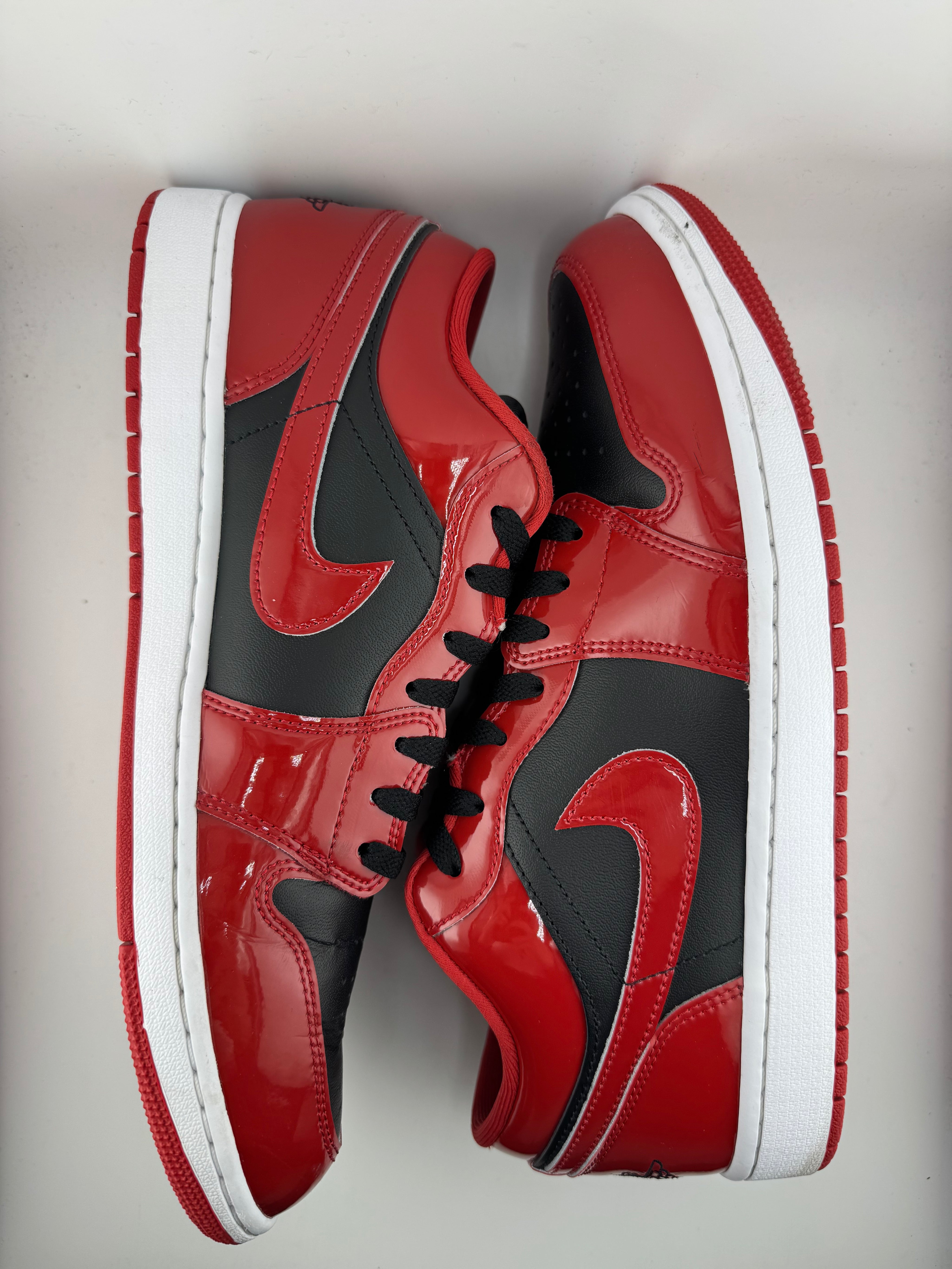 Jordan 1 Low SE Patent Varsity Red Black