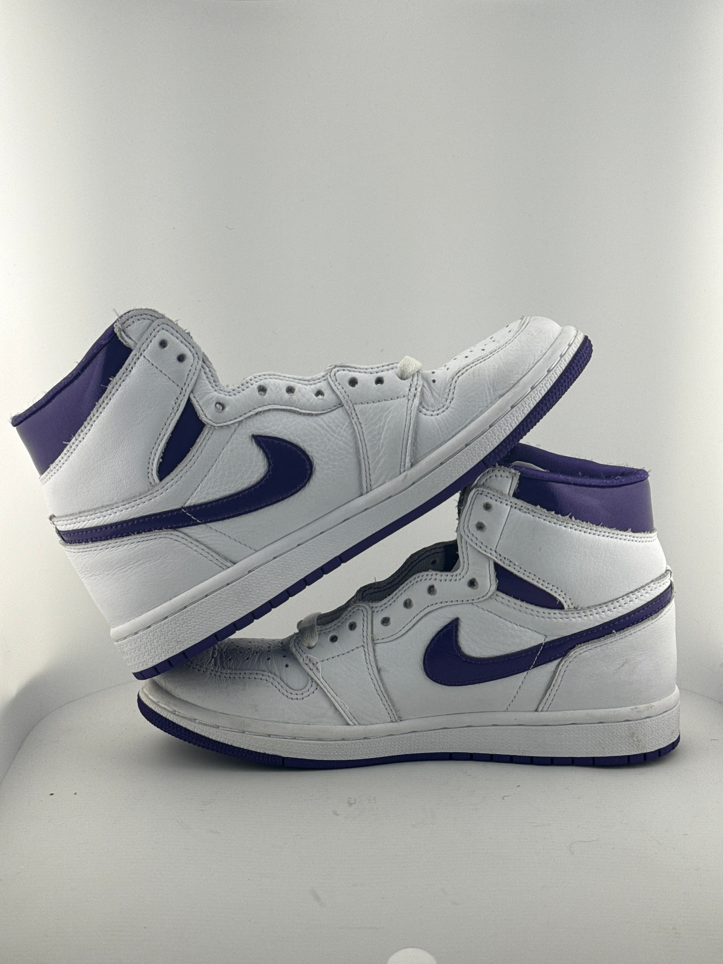 Jordan 1 Retro High Court Purple (W)