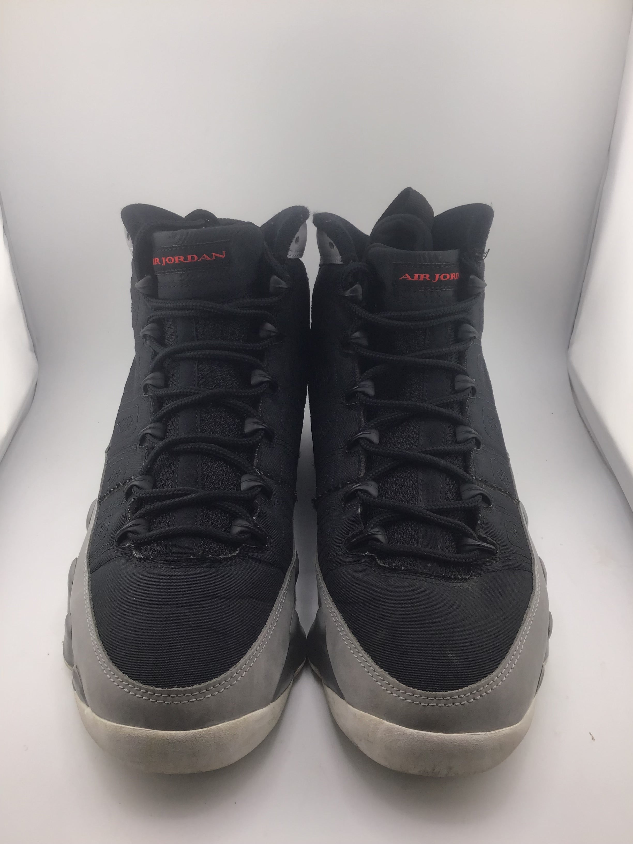 Jordan 9 Retro Particle Grey