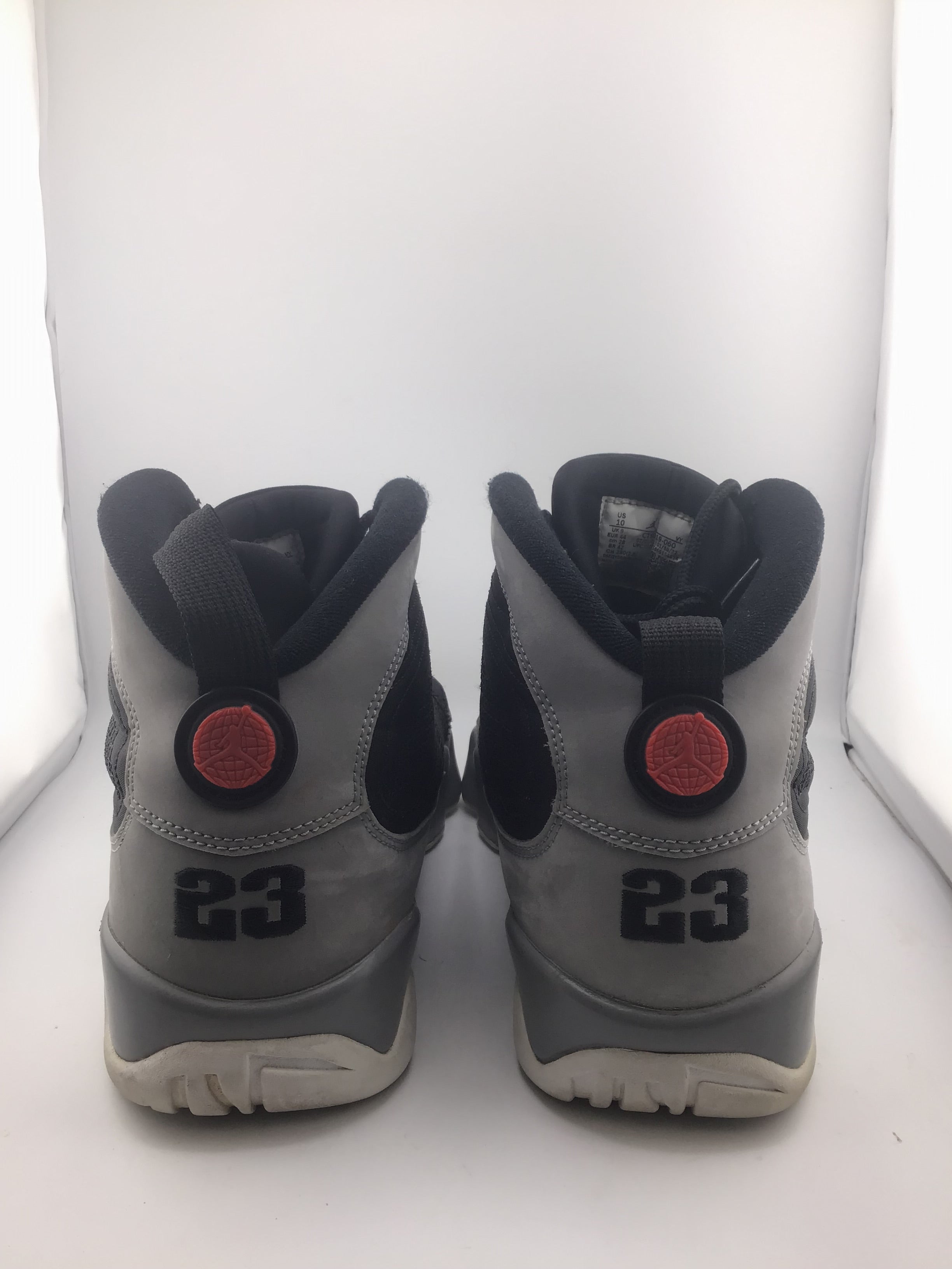 Jordan 9 Retro Particle Grey
