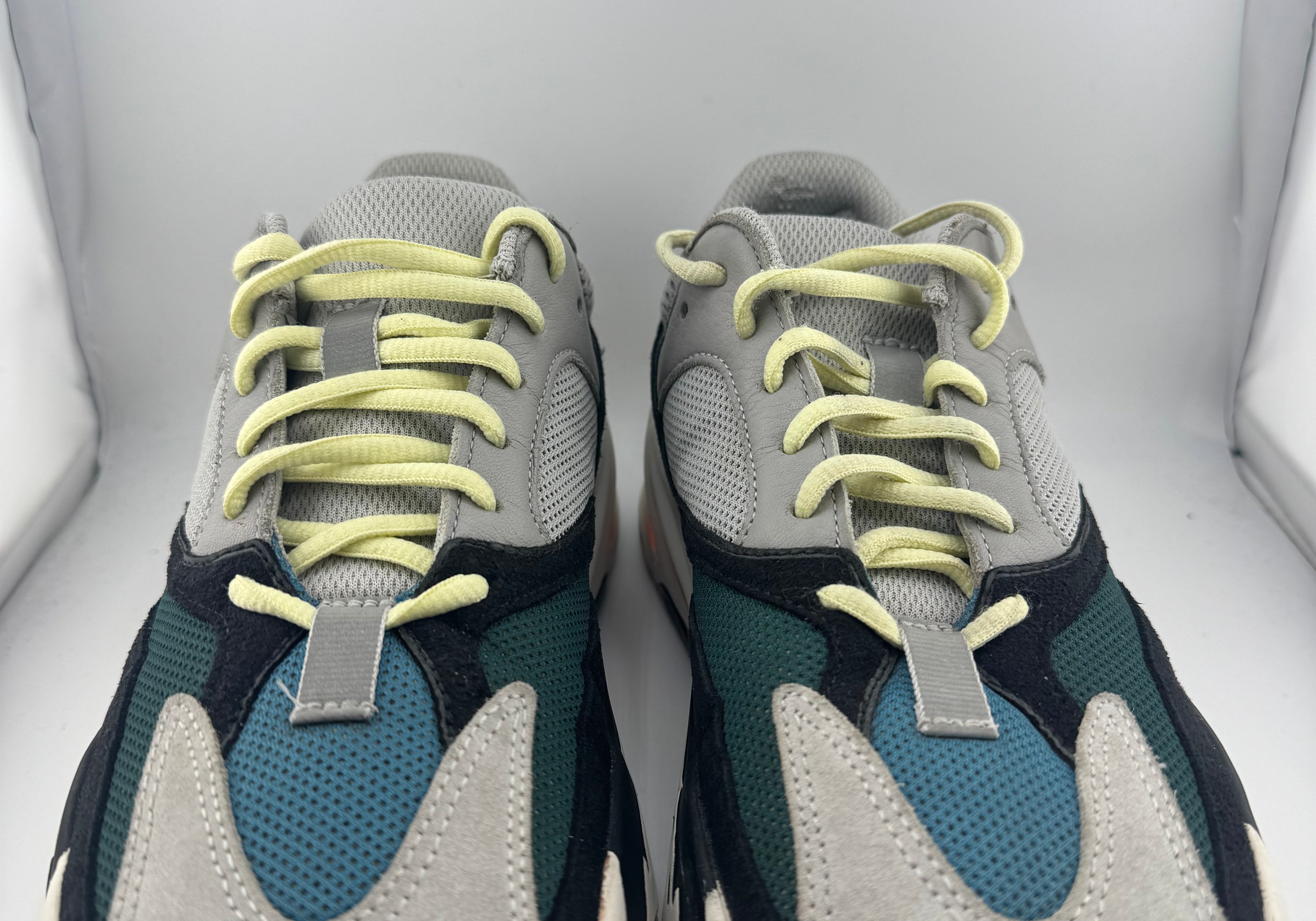 adidas Yeezy Boost 700 Wave Runner