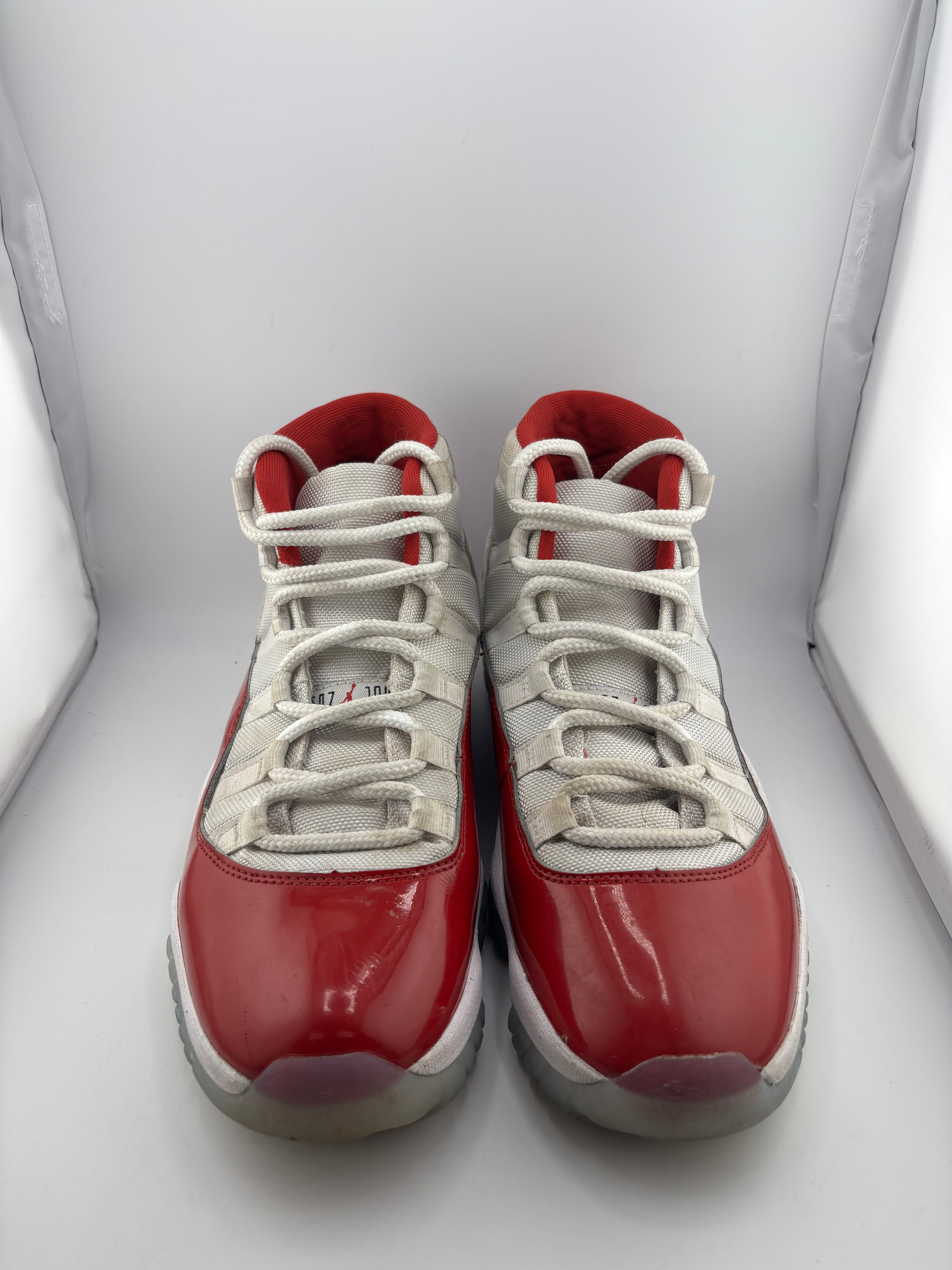 Jordan 11 Retro Cherry (2022)