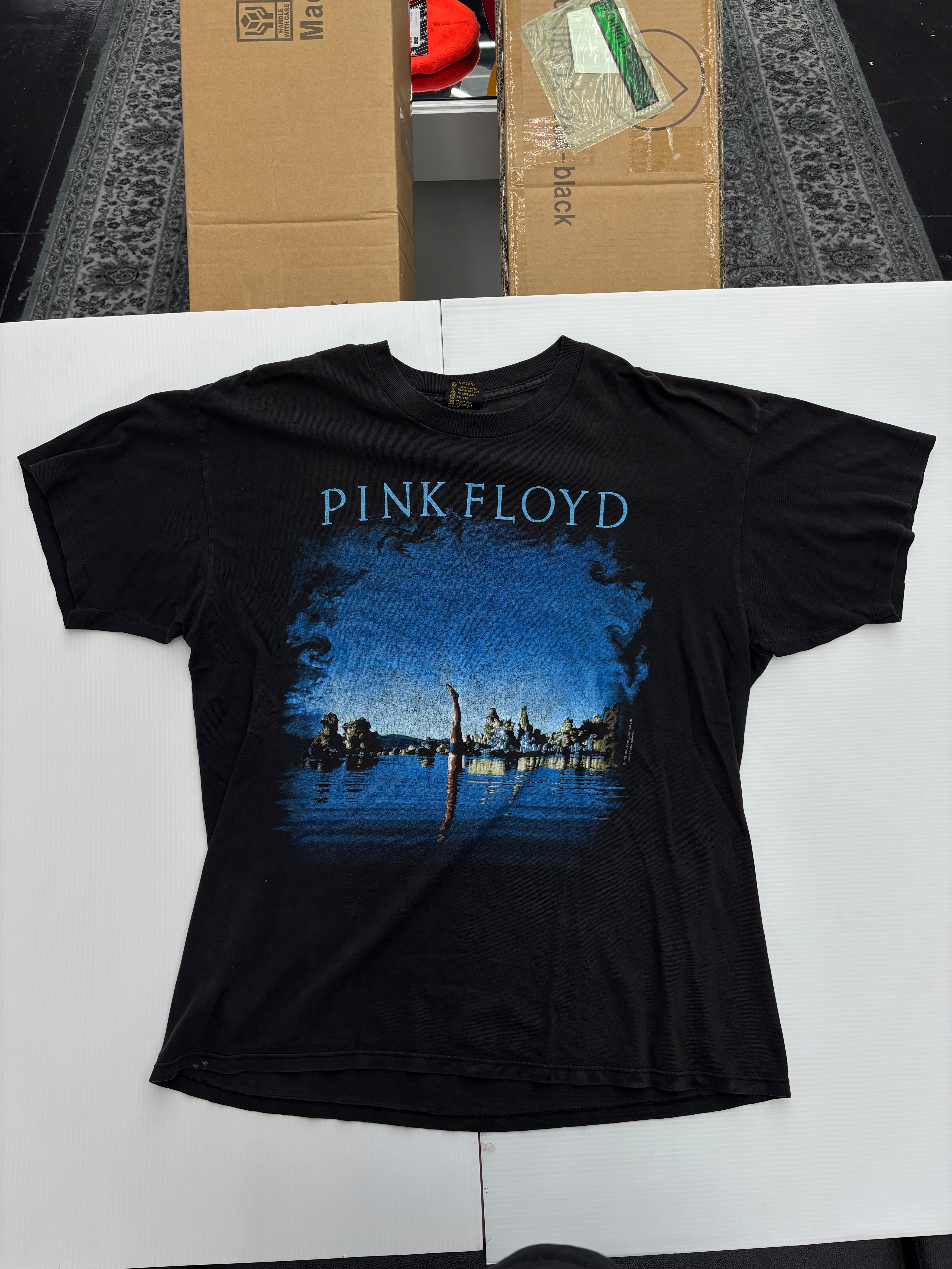 Vintage 1992 Pink Floyd Wish You Were Here Tour Tee