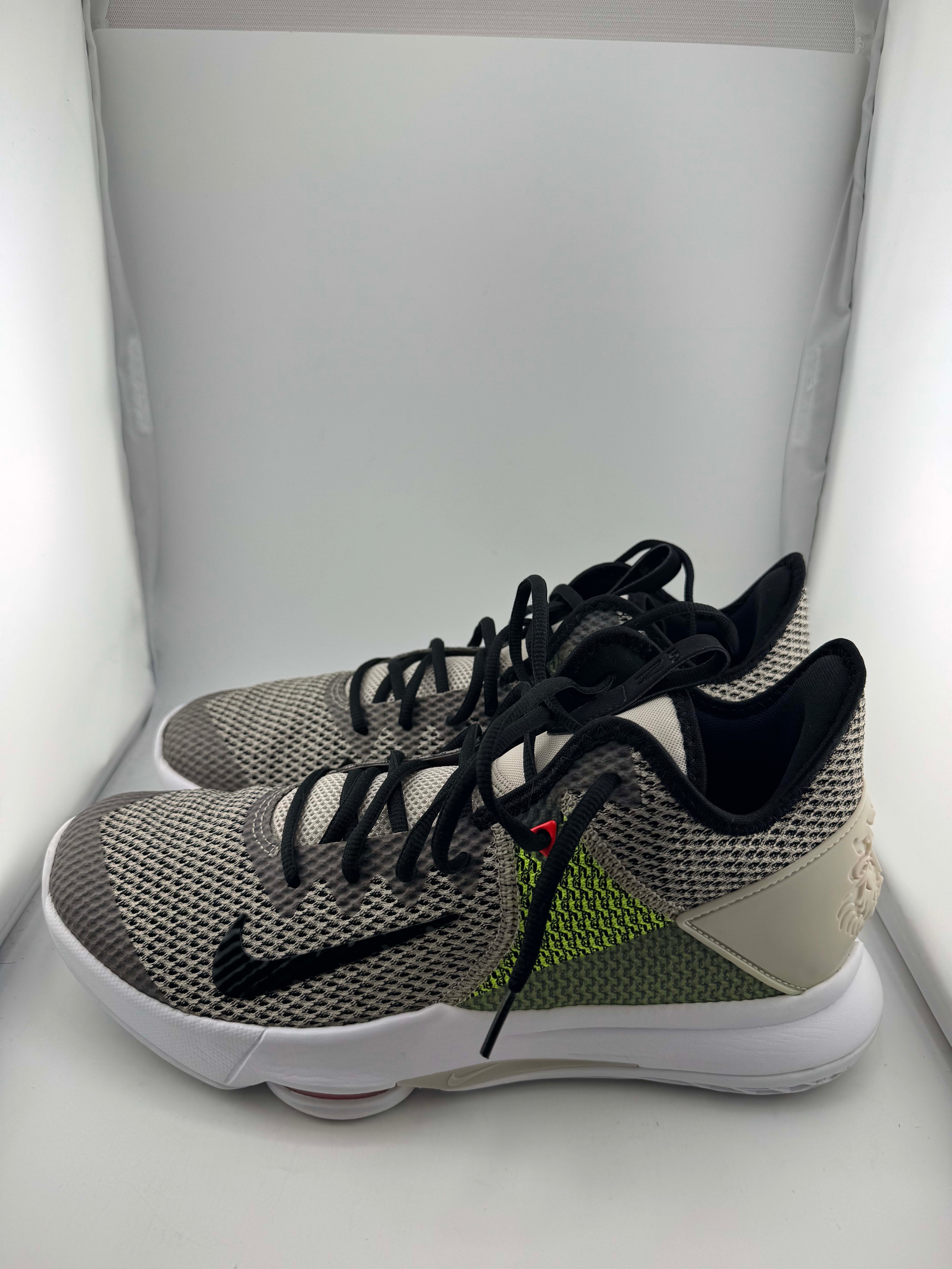 Nike Lebron 4 Witness String
