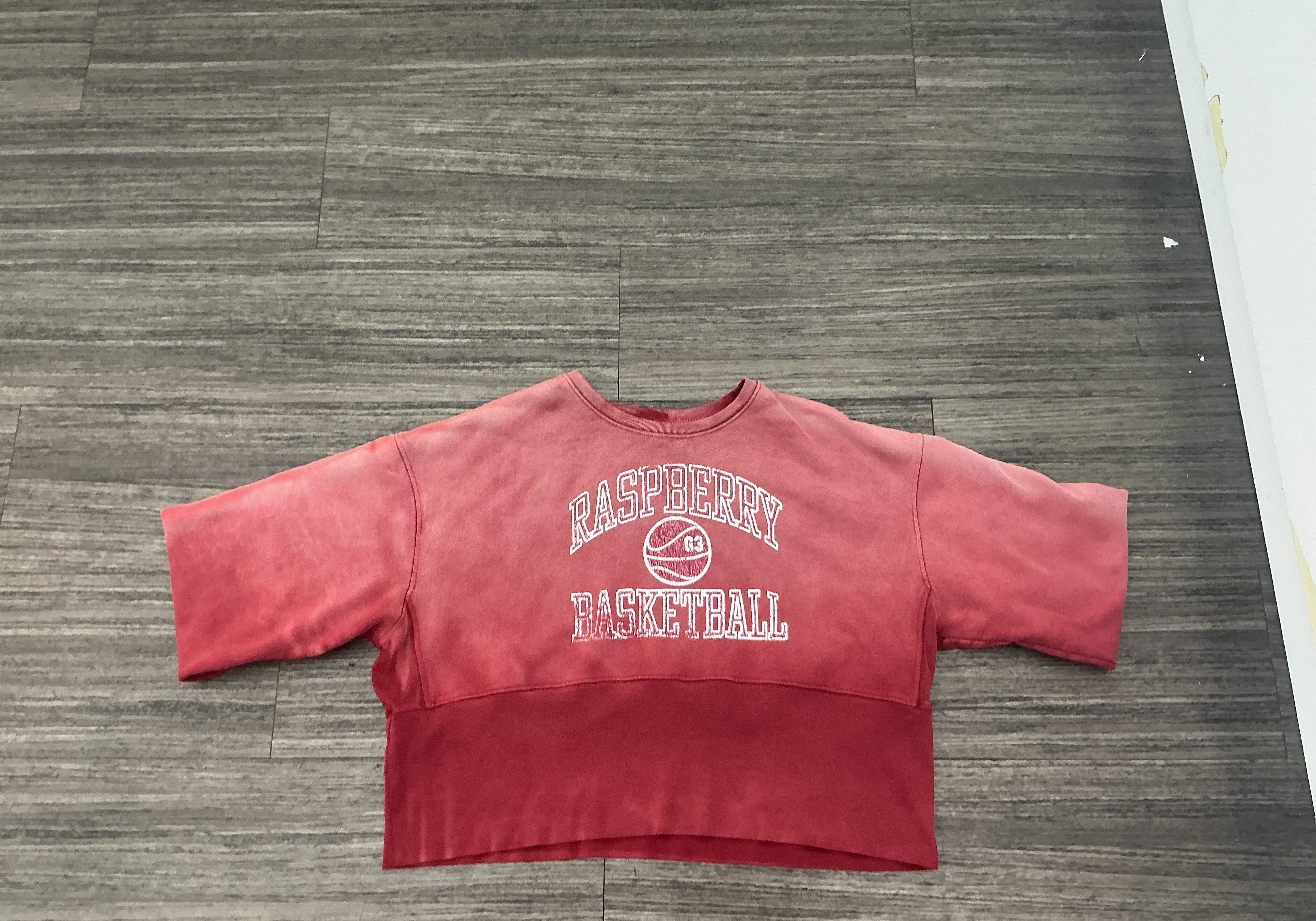 Gold+Vintage Gallery Raspberry Hills BBall Crewneck 