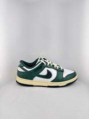 Nike Dunk Low Vintage Green (W)