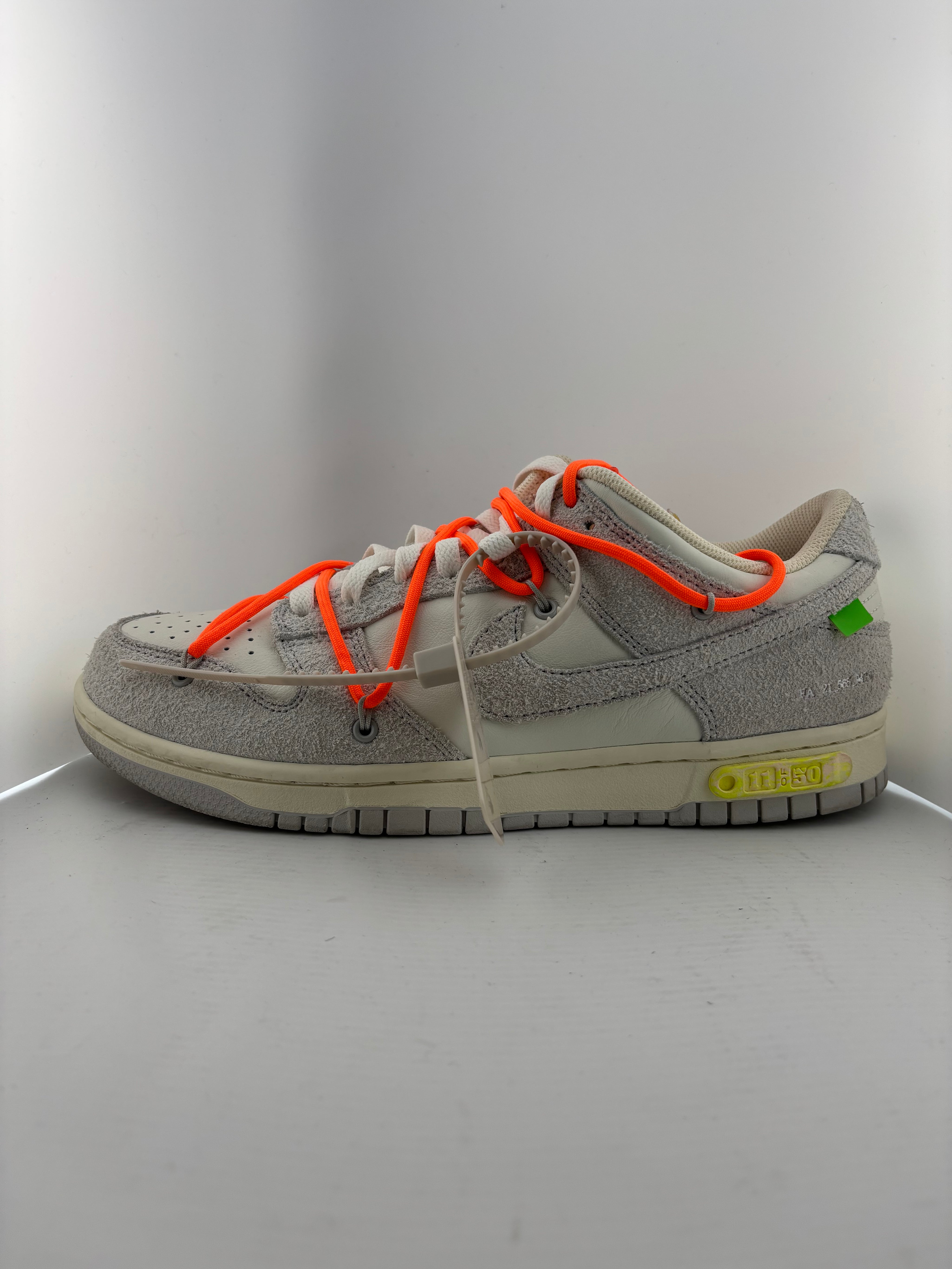 Nike Dunk Low Off-White Lot 11