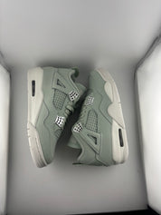 Jordan 4 Retro Abundance Seafoam Sail (Women's)