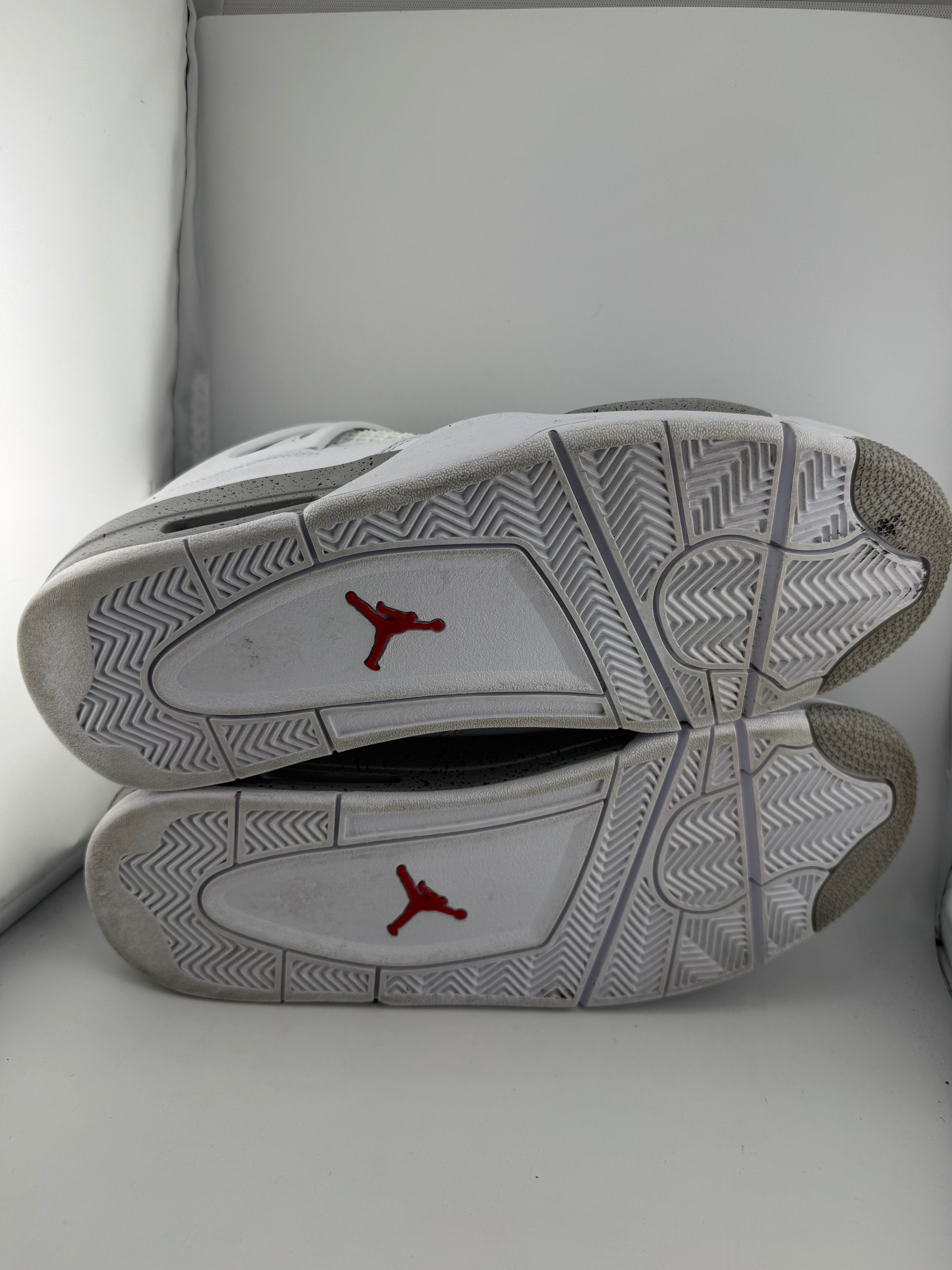 Jordan 4 Retro White Oreo (2021)