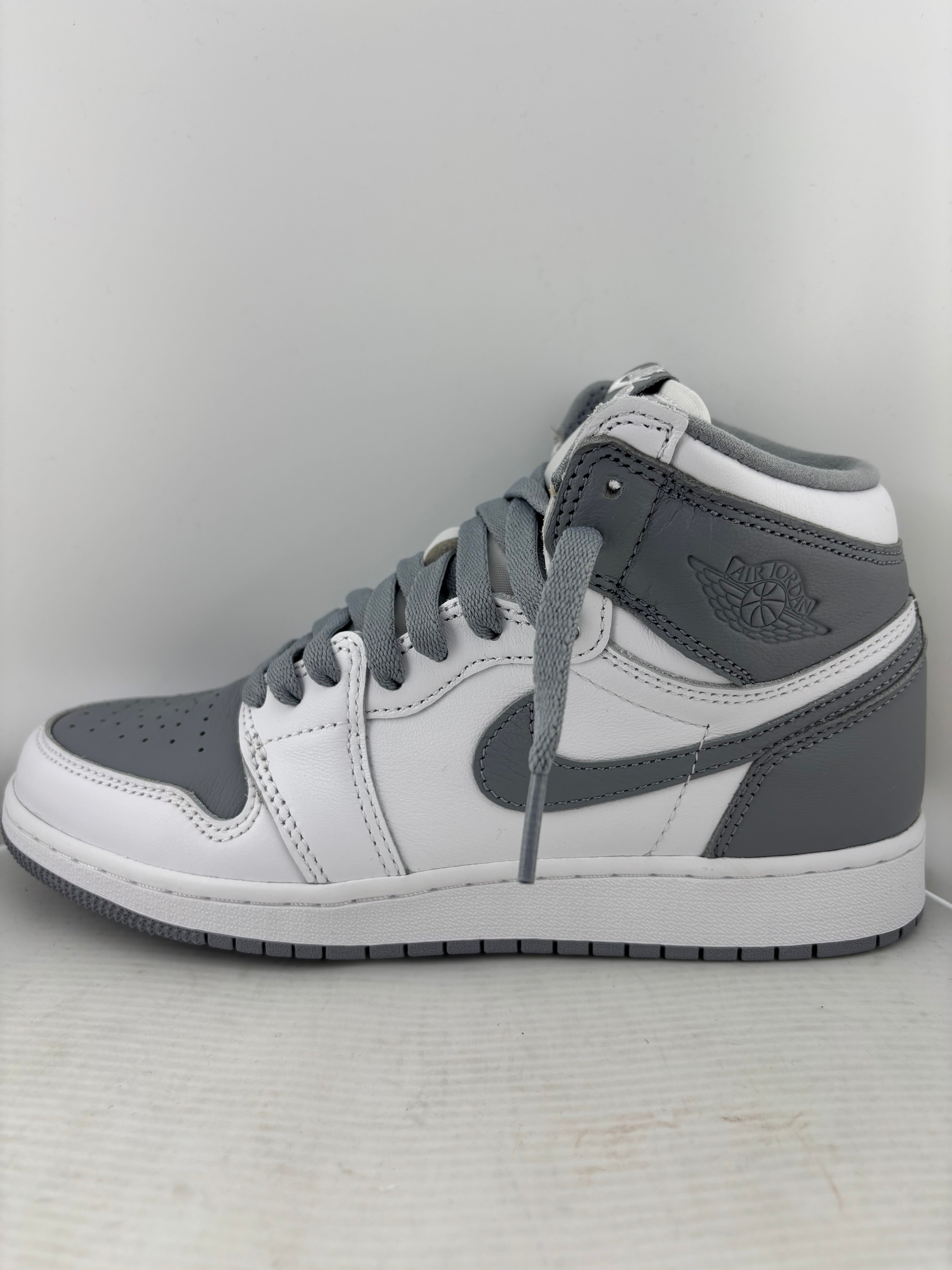 Jordan 1 Retro High OG Stealth (GS)
