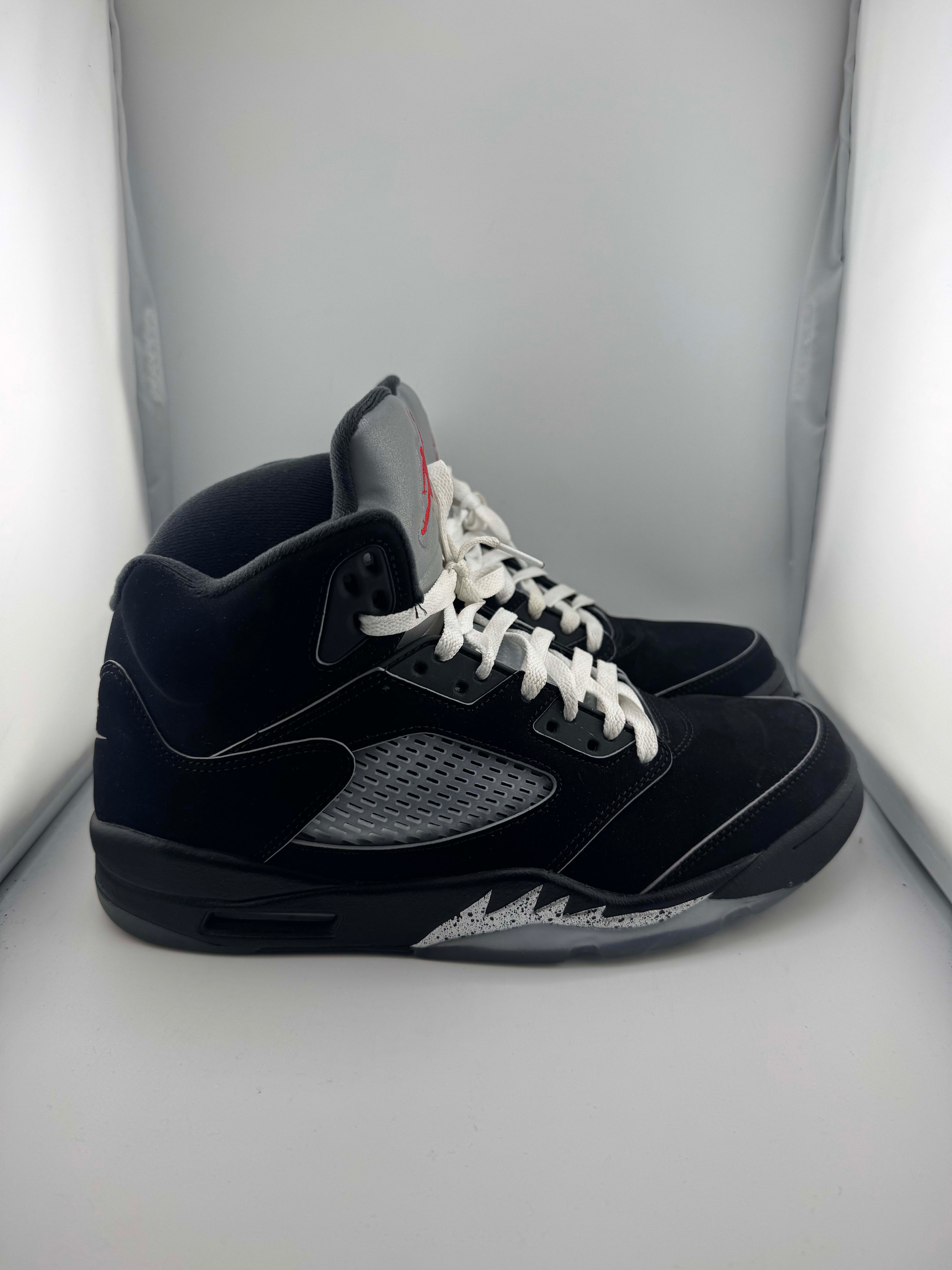Jordan 5 Retro OG Black Metallic Reimagined