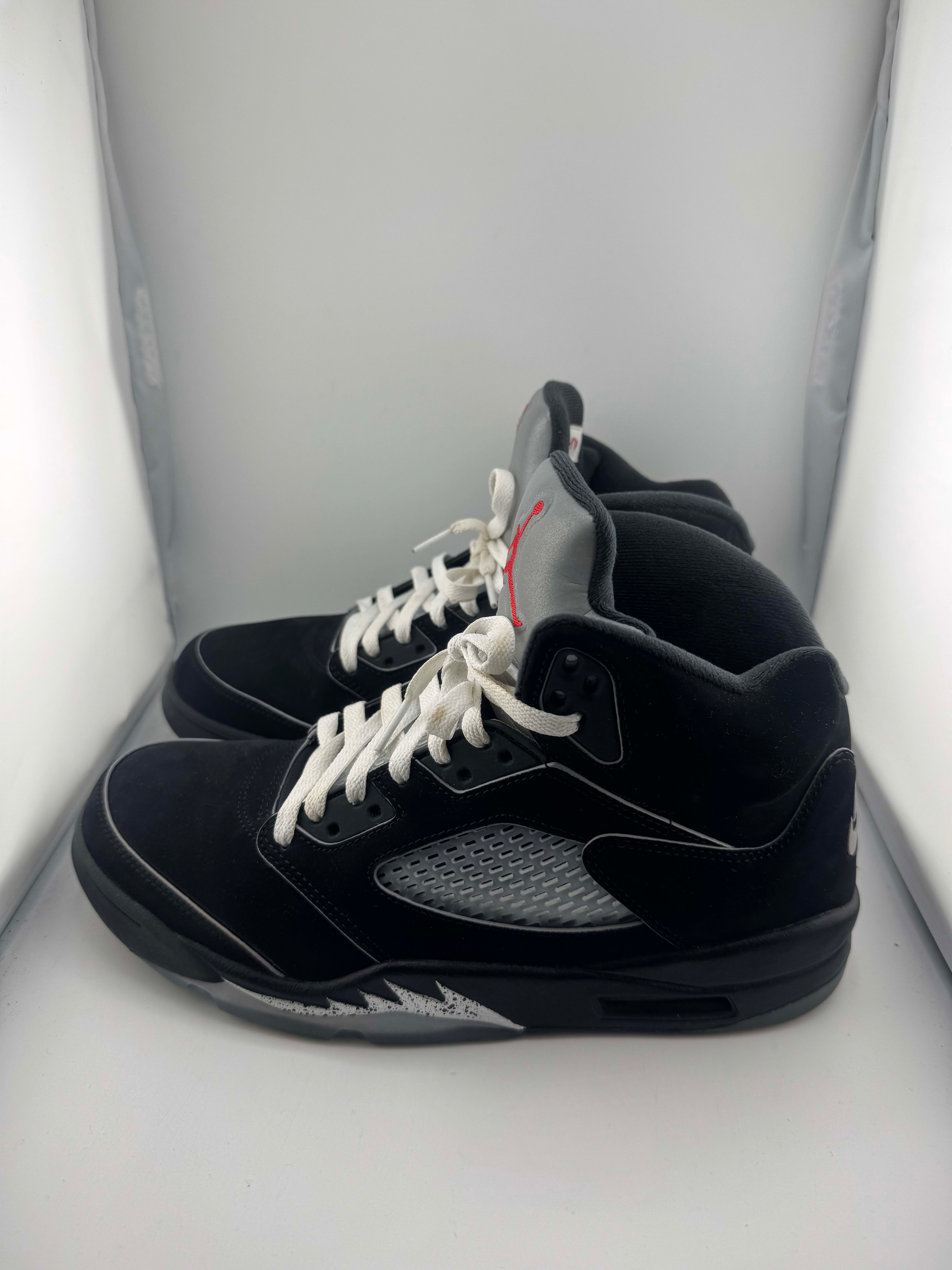 Jordan 5 Retro OG Black Metallic Reimagined