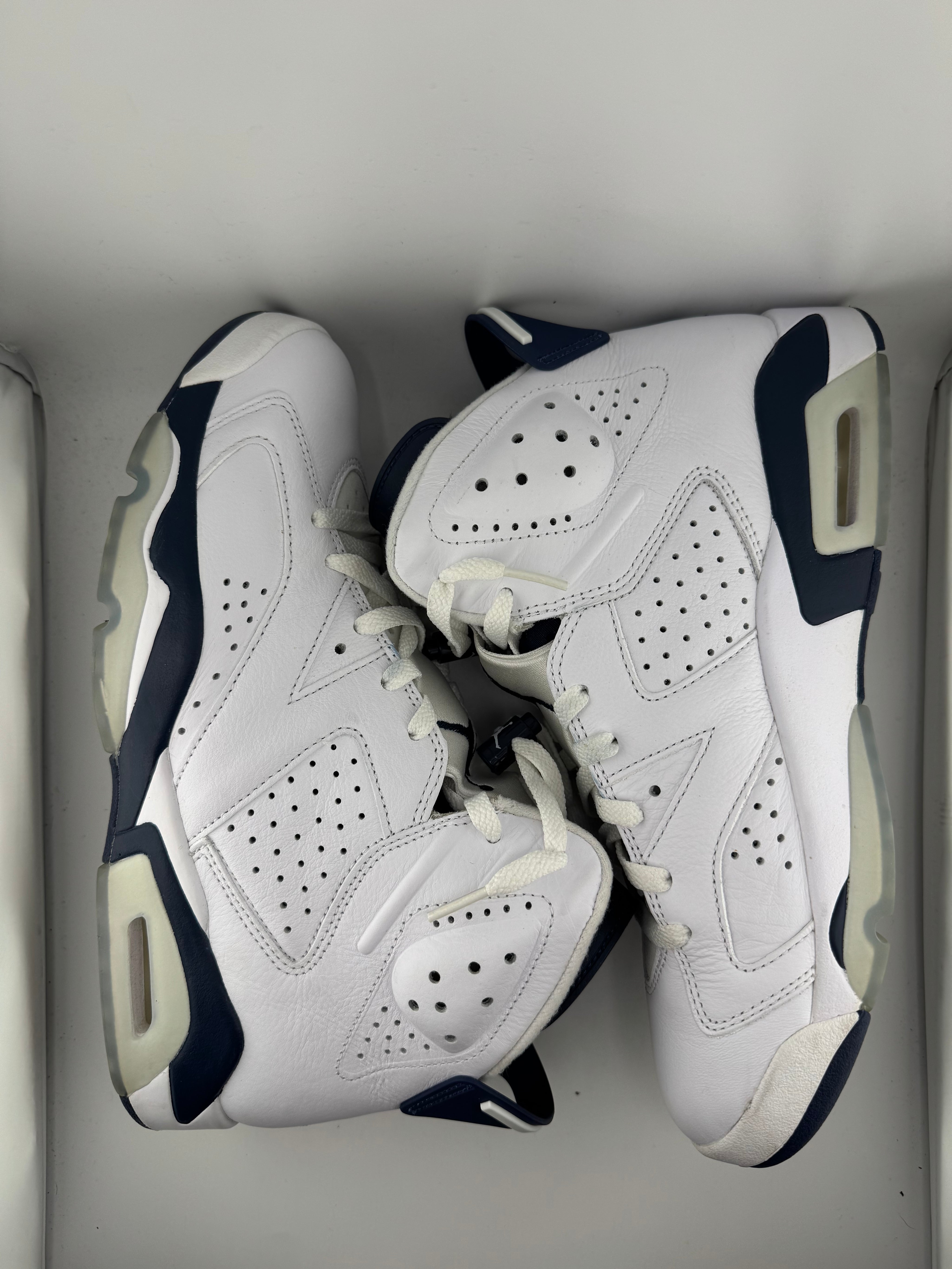 Jordan 6 Retro Midnight Navy (2022)