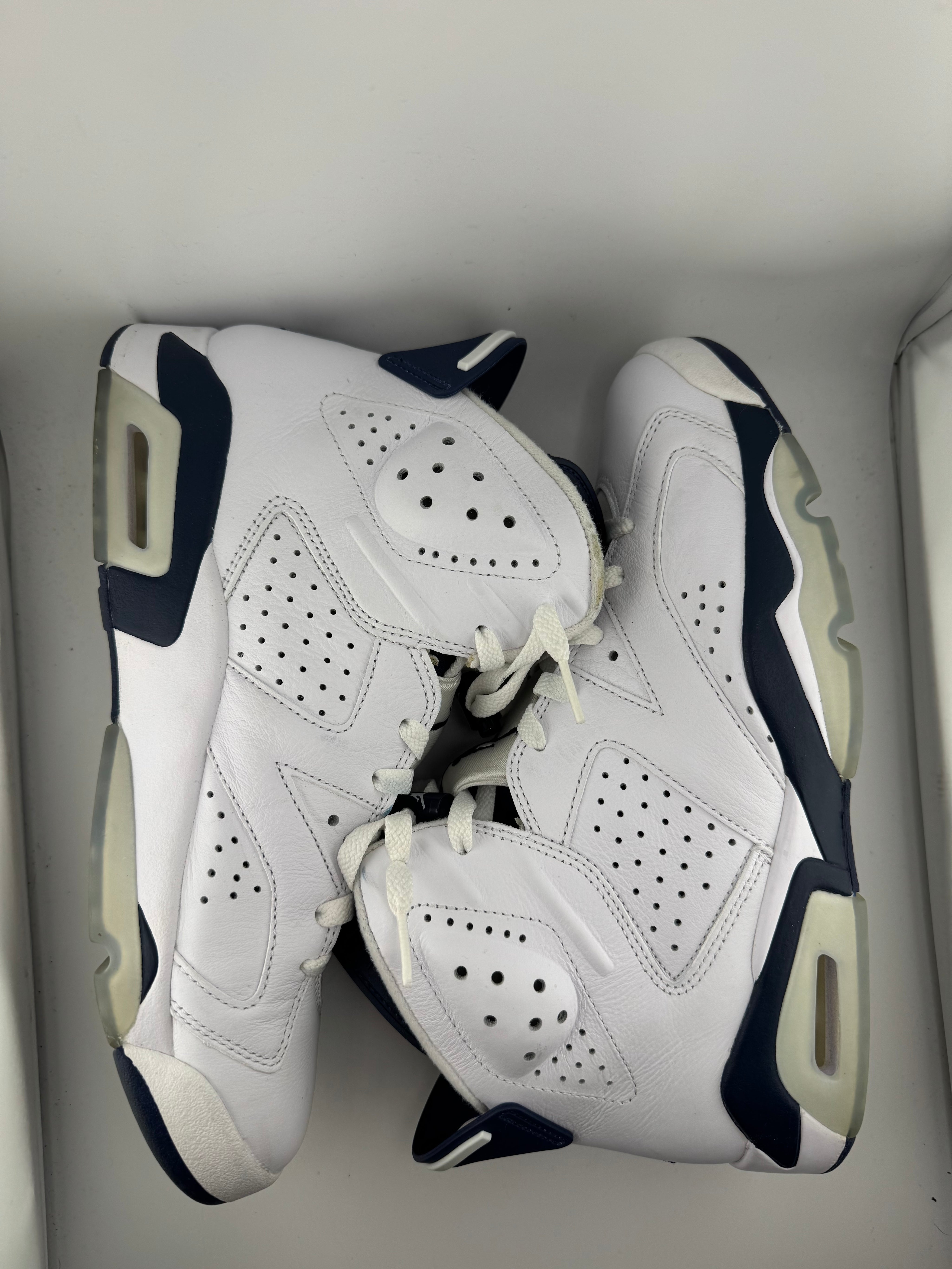 Jordan 6 Retro Midnight Navy (2022)