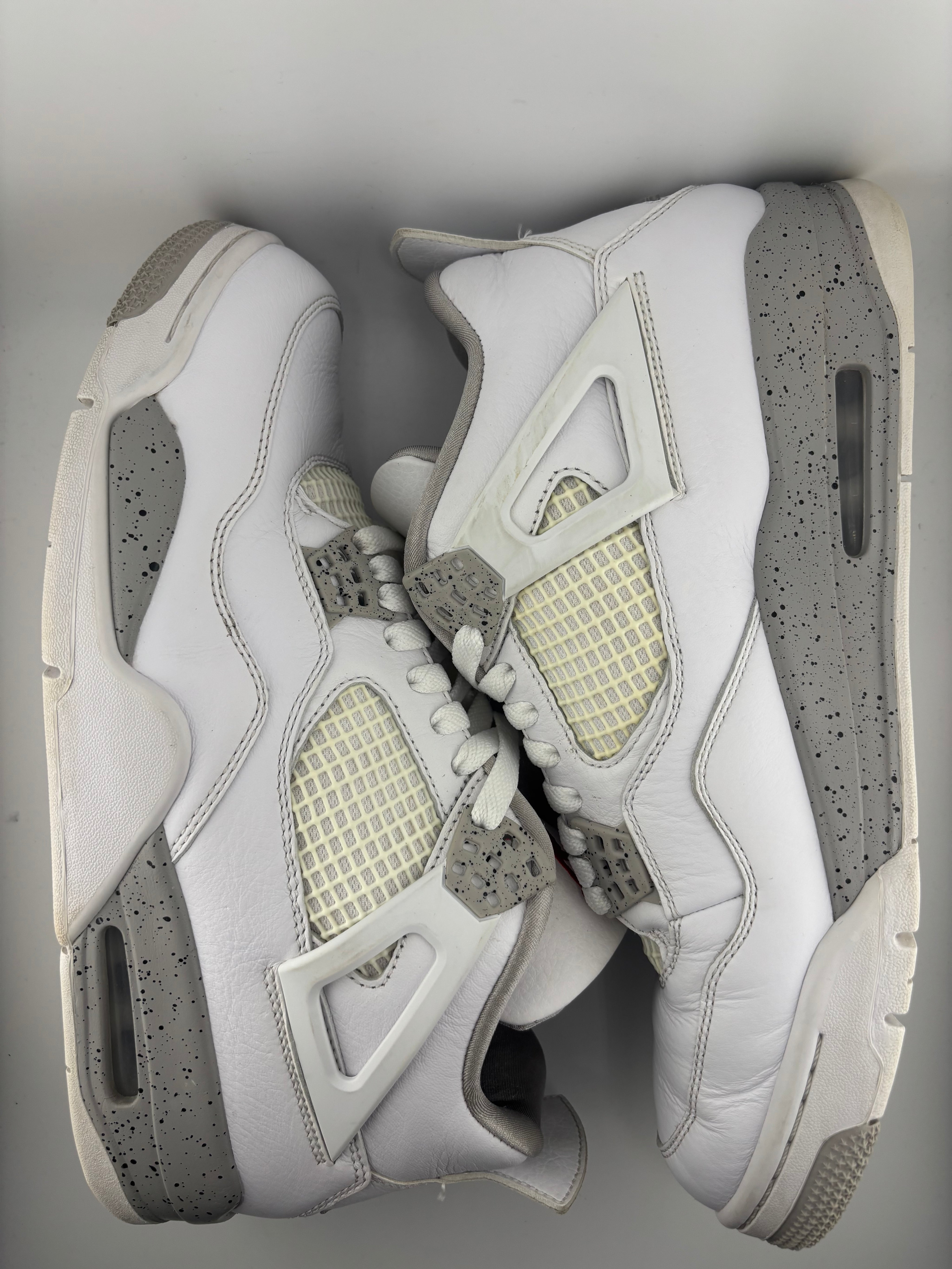 Jordan 4 Retro White Oreo (2021)