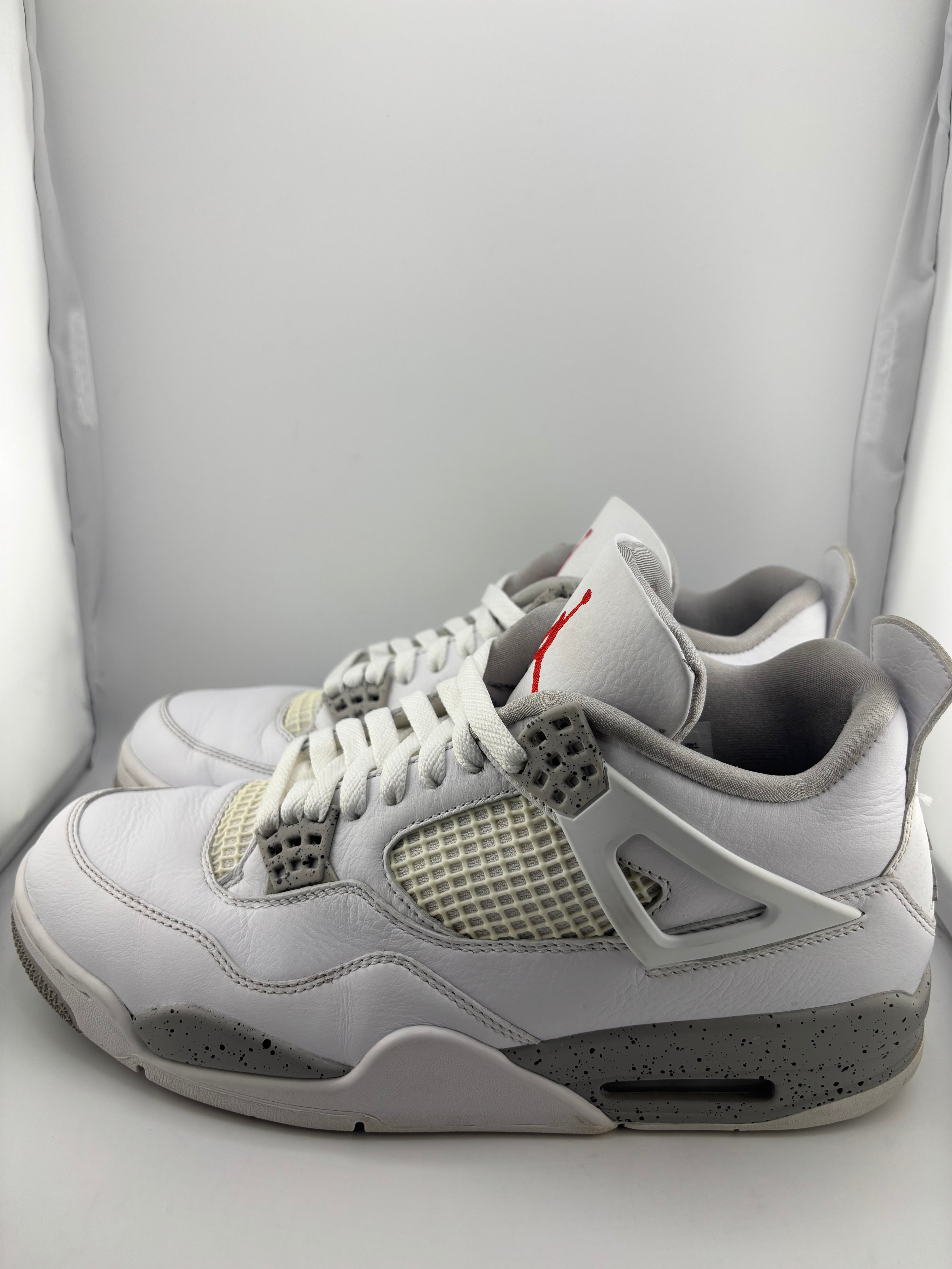 Jordan 4 Retro White Oreo (2021)
