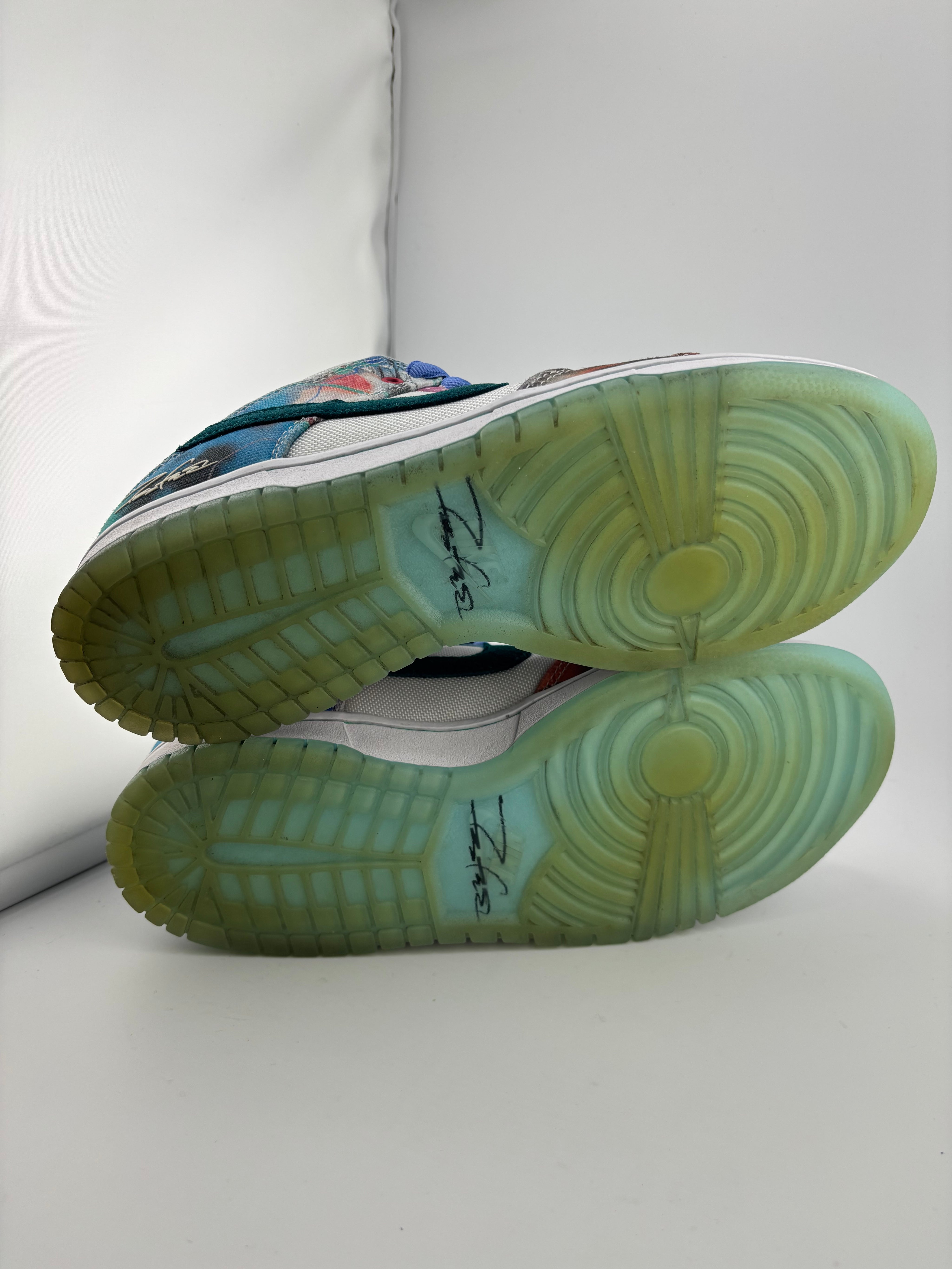 Nike SB Dunk Low Futura Laboratories Bleached Aqua