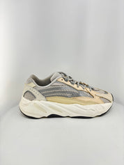 adidas Yeezy Boost 700 V2 Cream