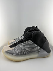 adidas Yeezy QNTM (Lifestyle Model)