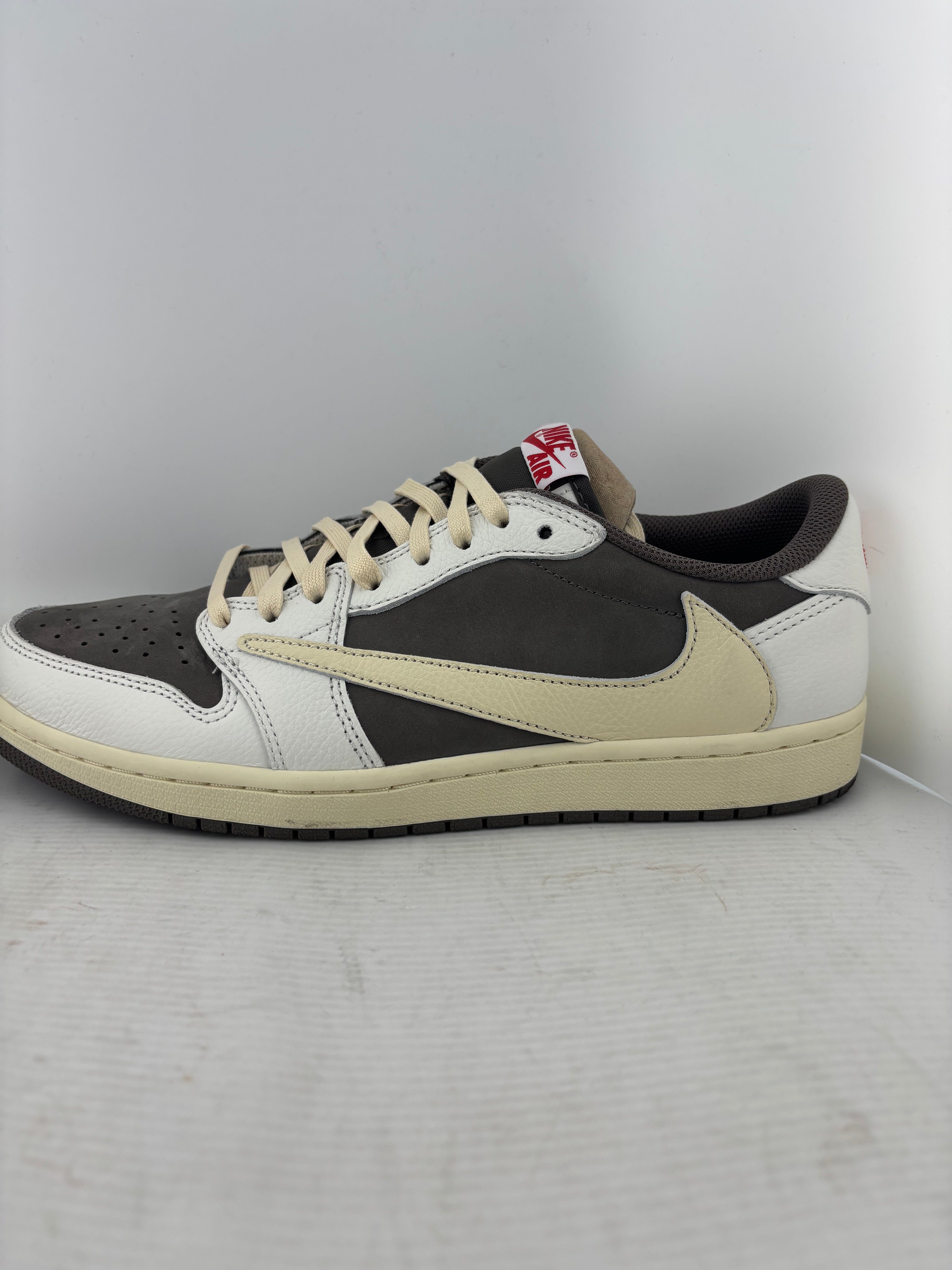 Jordan 1 Retro Low OG SP Travis Scott Reverse Mocha