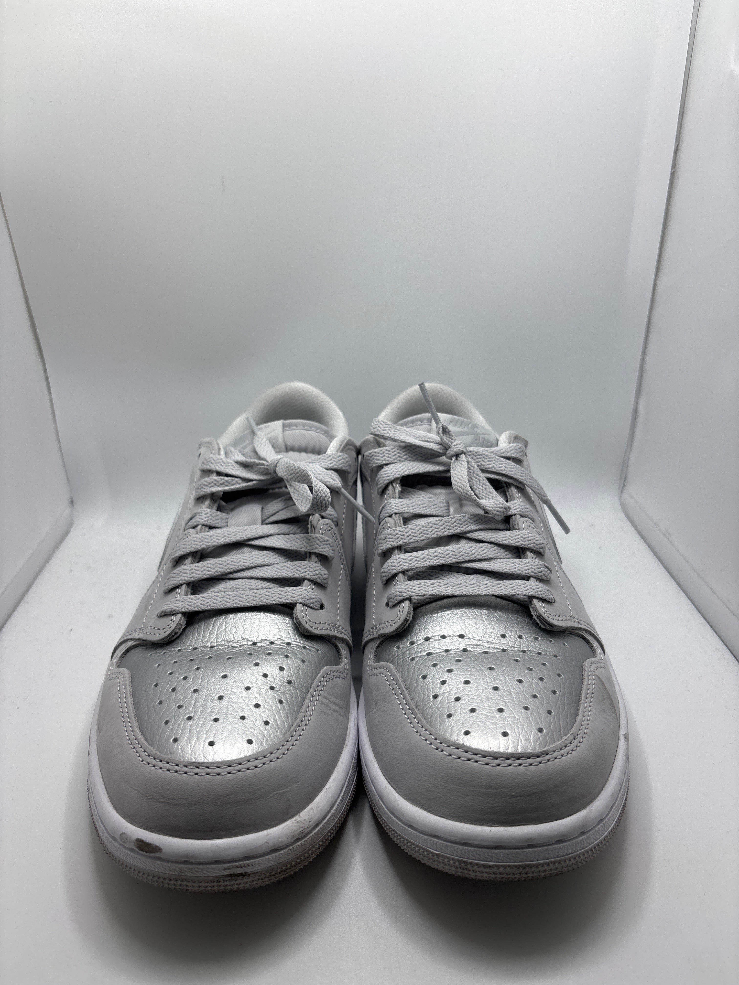Jordan 1 Low OG Metallic Silver