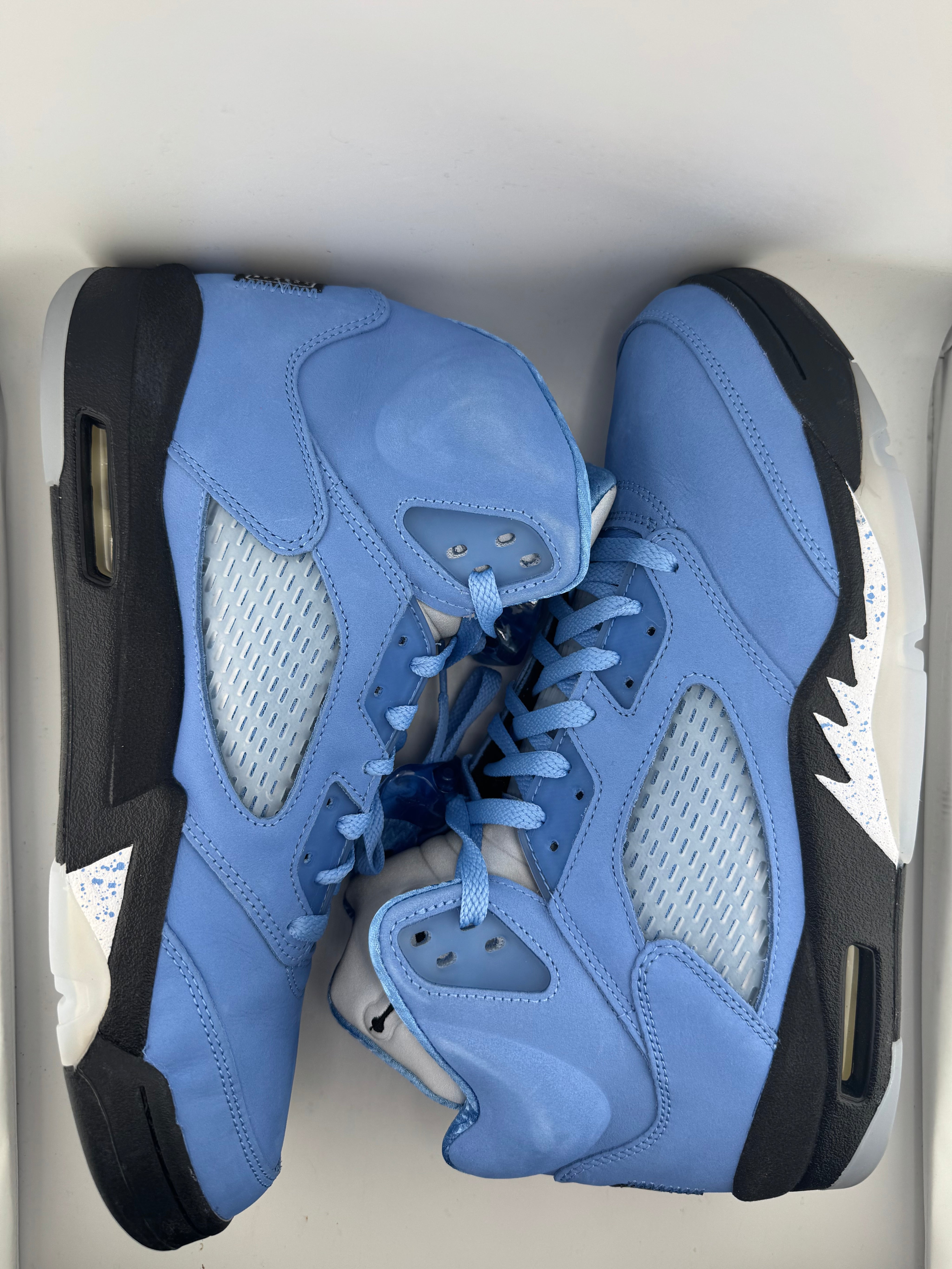 Jordan 5 Retro UNC University Blue