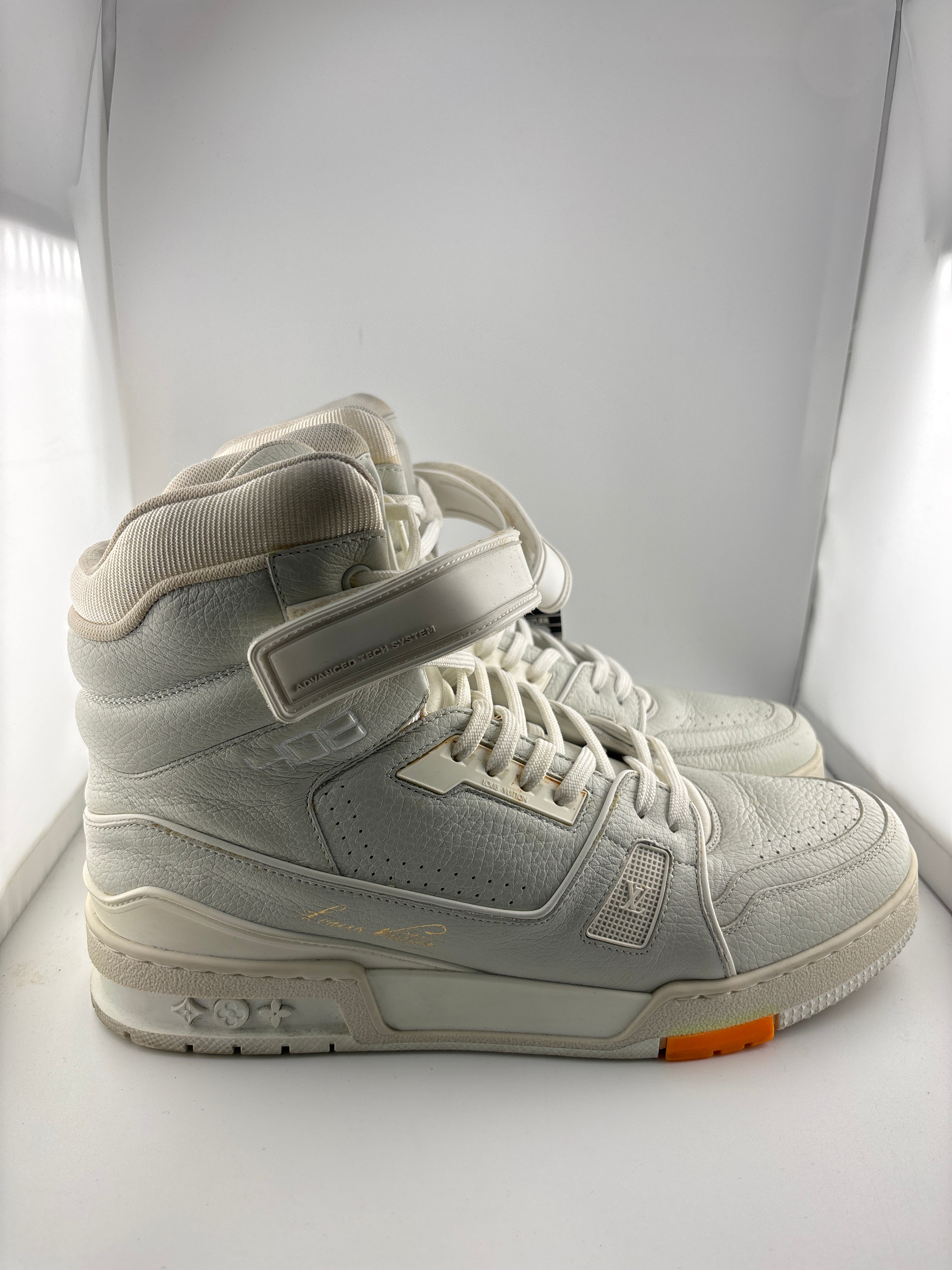 Louis Vuitton Trainer High Top Grey