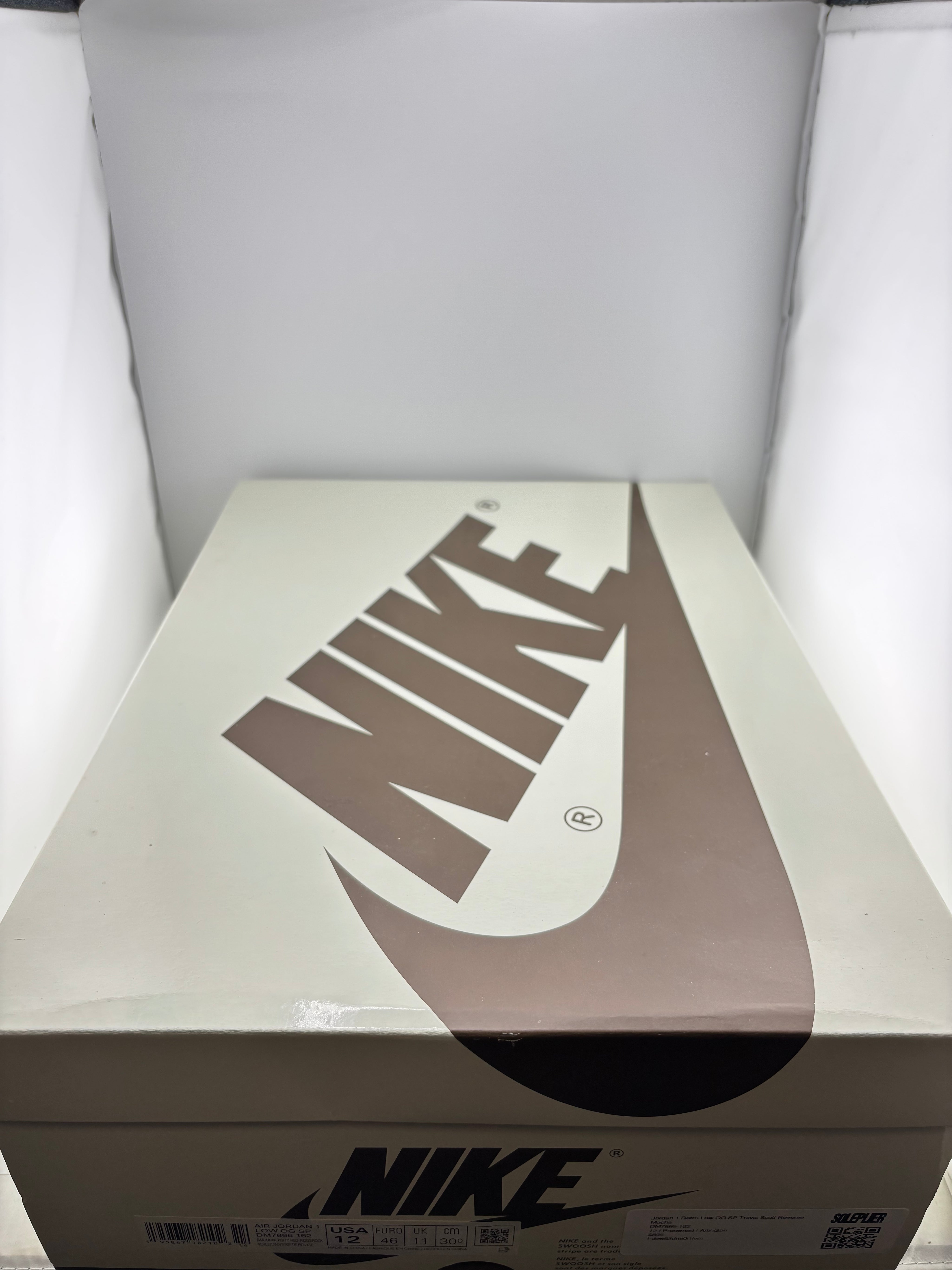 Jordan 1 Retro Low OG SP Travis Scott Reverse Mocha