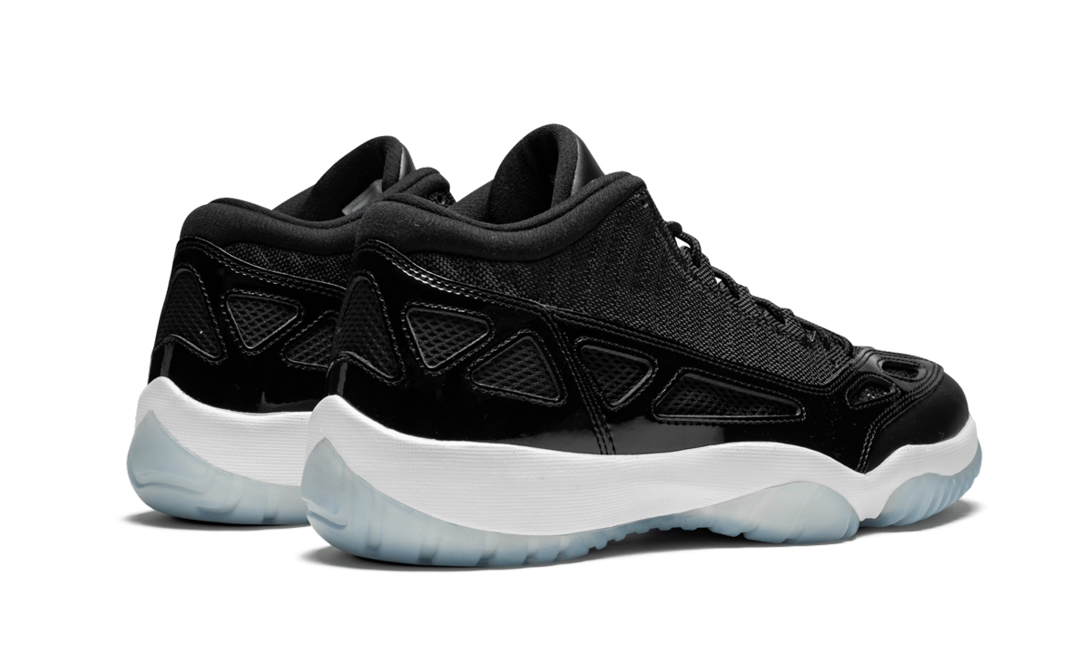 Jordan 11 Retro Low IE Space Jam