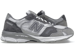 New Balance 920 MiUK Beams X Paperboy